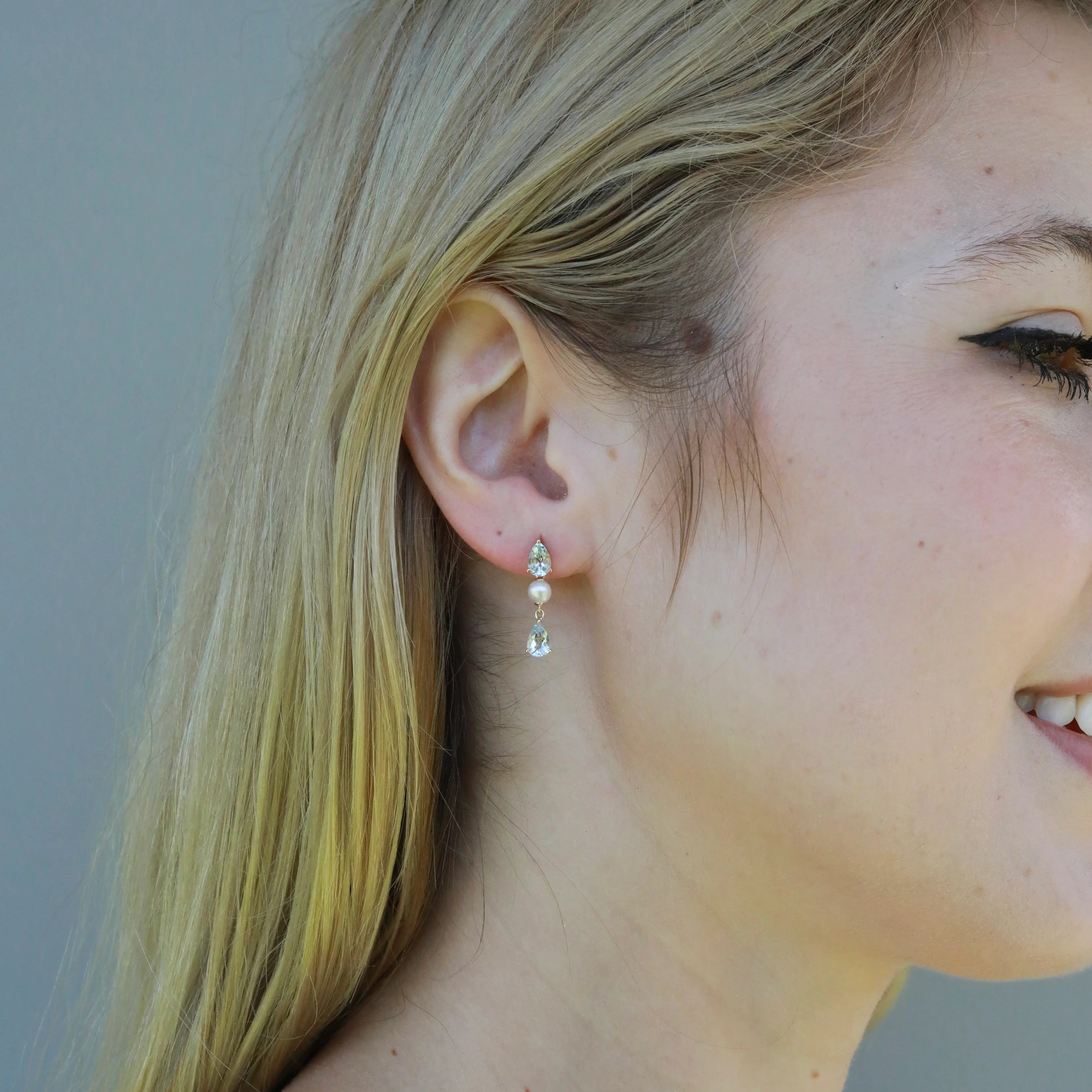 Venus Tears Natural Aquamarine Pearl Drop Earrings 14k yellow gold
