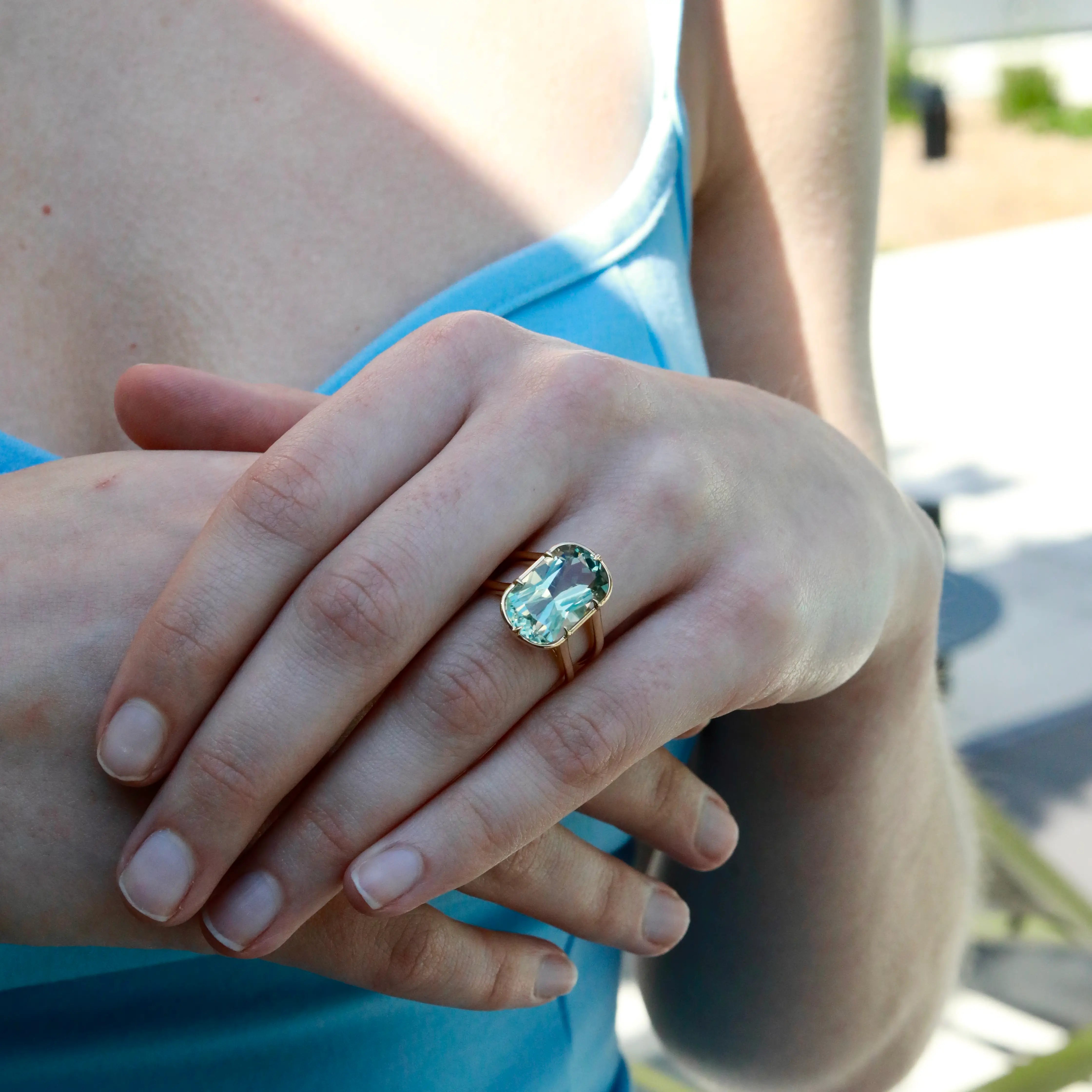 Kai Fine Jewelry Reflection Natural 9.50ctw Prasiolite Double Band Twist Ring in 14k gold