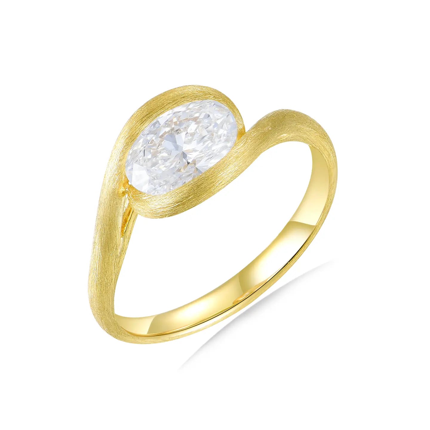 Eternal Wave Oval Lab Grown Diamond East-West Ring 14k yellow gold