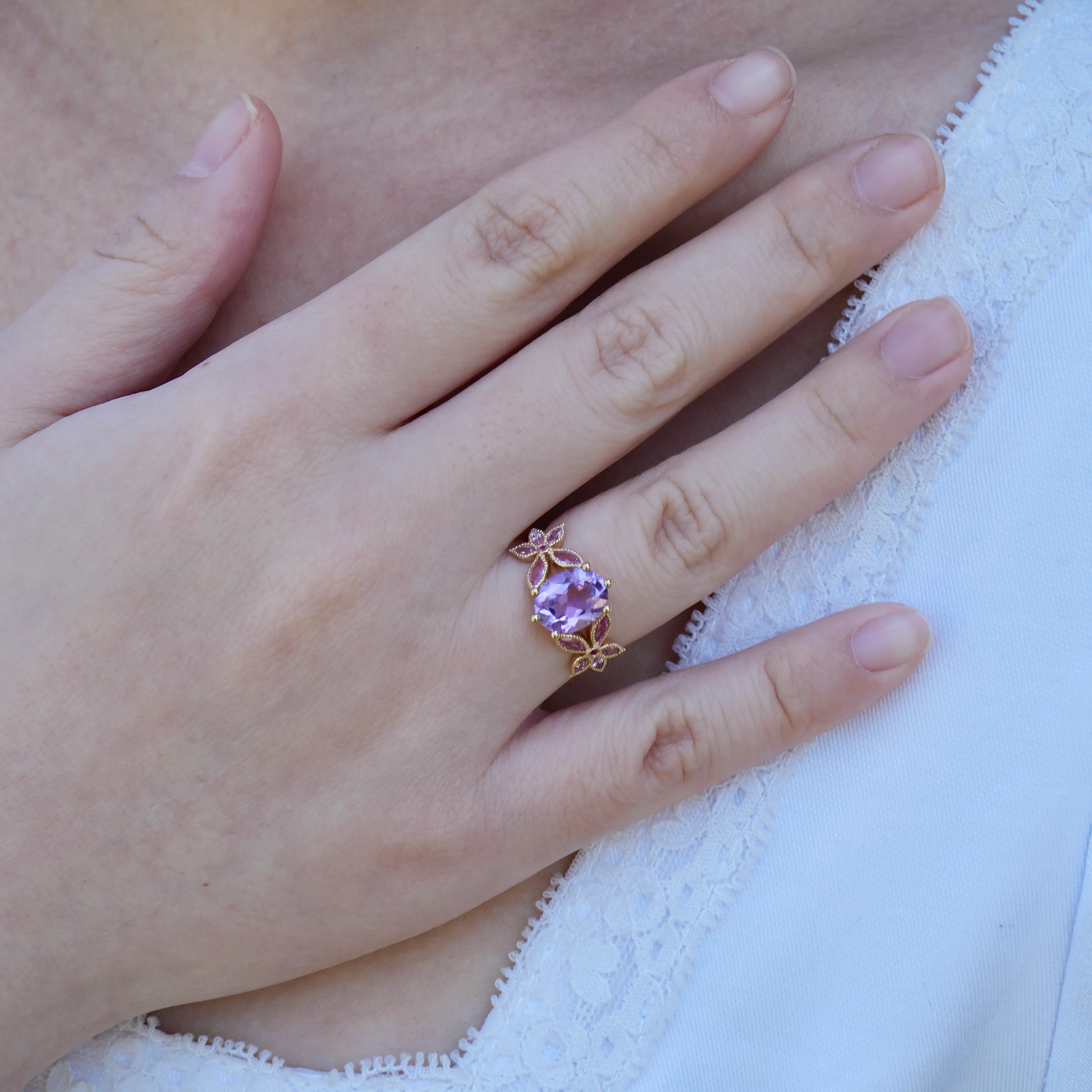 Rose De France natural Amethyst Pink Sapphire Ring in 14k yellow gold