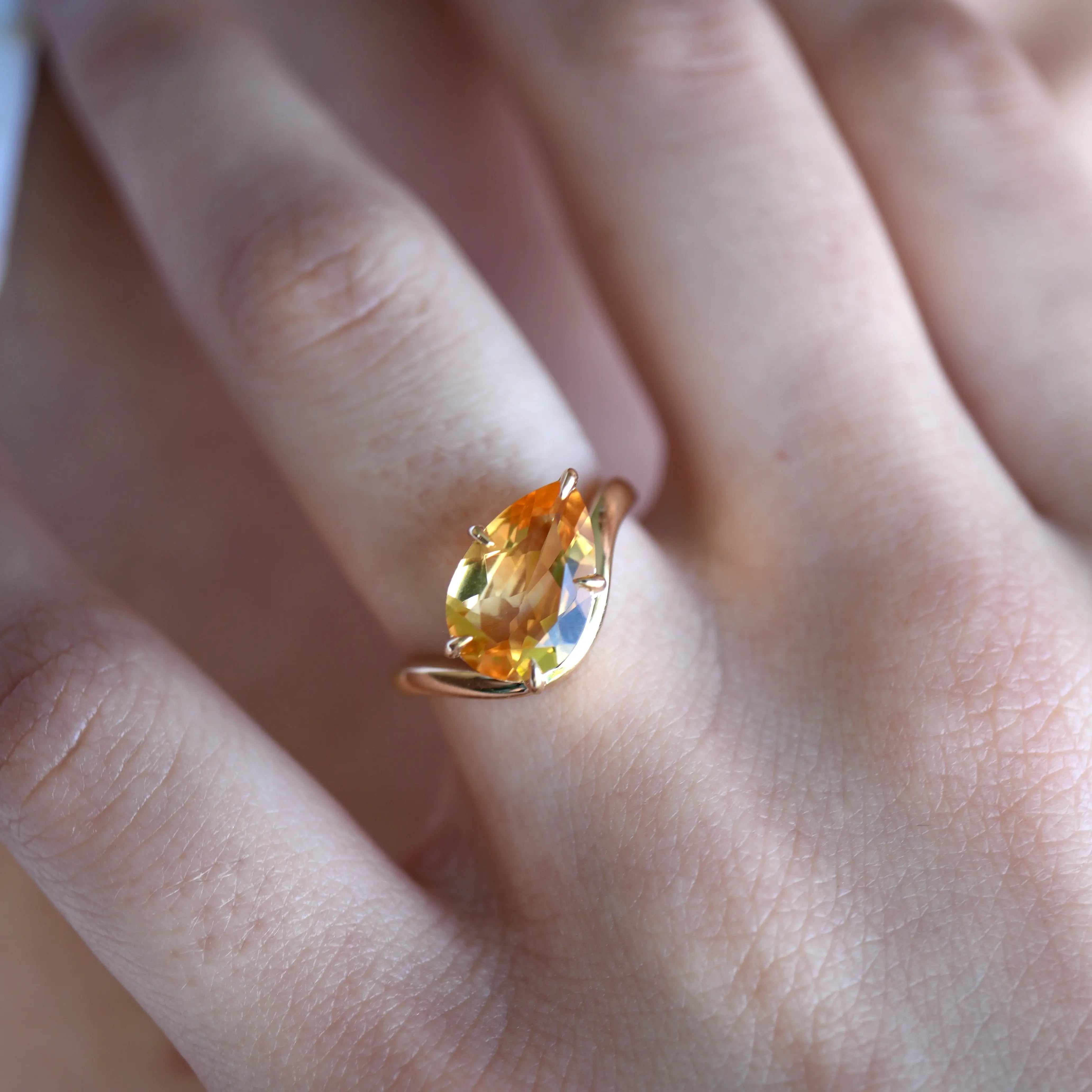 Ocean Wave Citrine East-West Ring 14k yellow gold