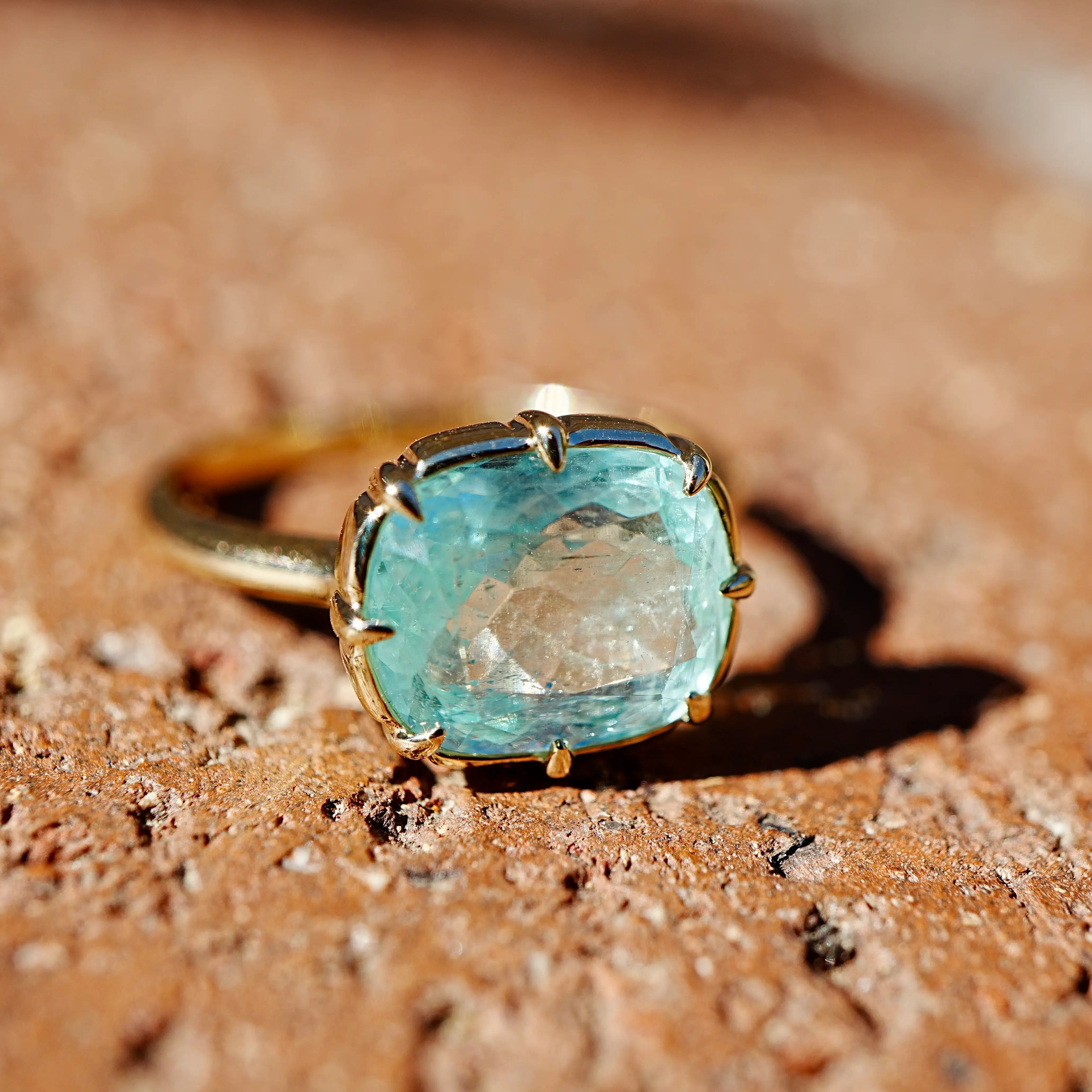 Kai Aurea Vanadium Beryl Ring - 3.58ct in 14k yellow gold (One-of-a-Kind)