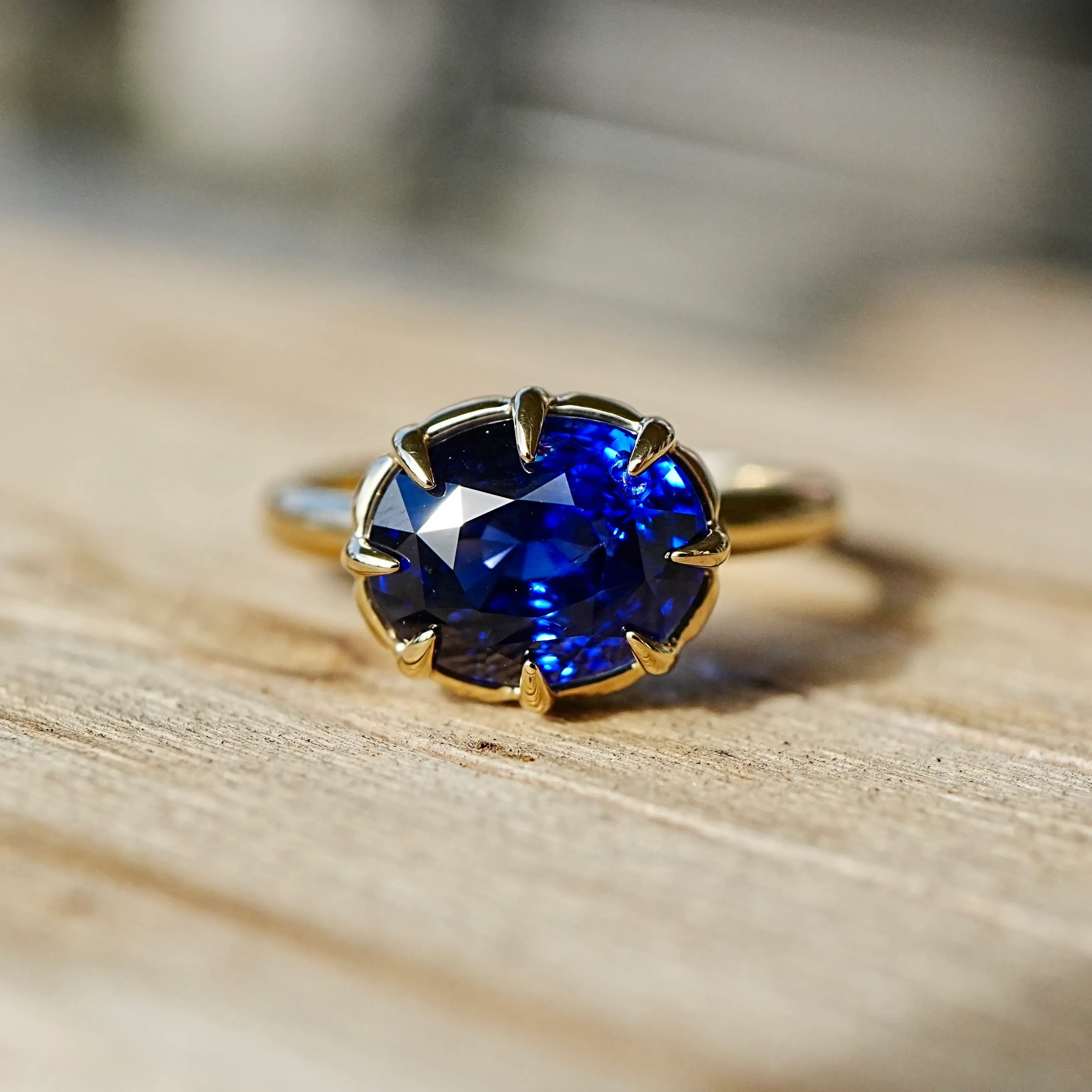 kai fine jewelry 14k yellow gold Aurea 4.15 ct AIGS Certified Natural Royal Blue Sapphire East-West Ring (One-of-a-Kind)