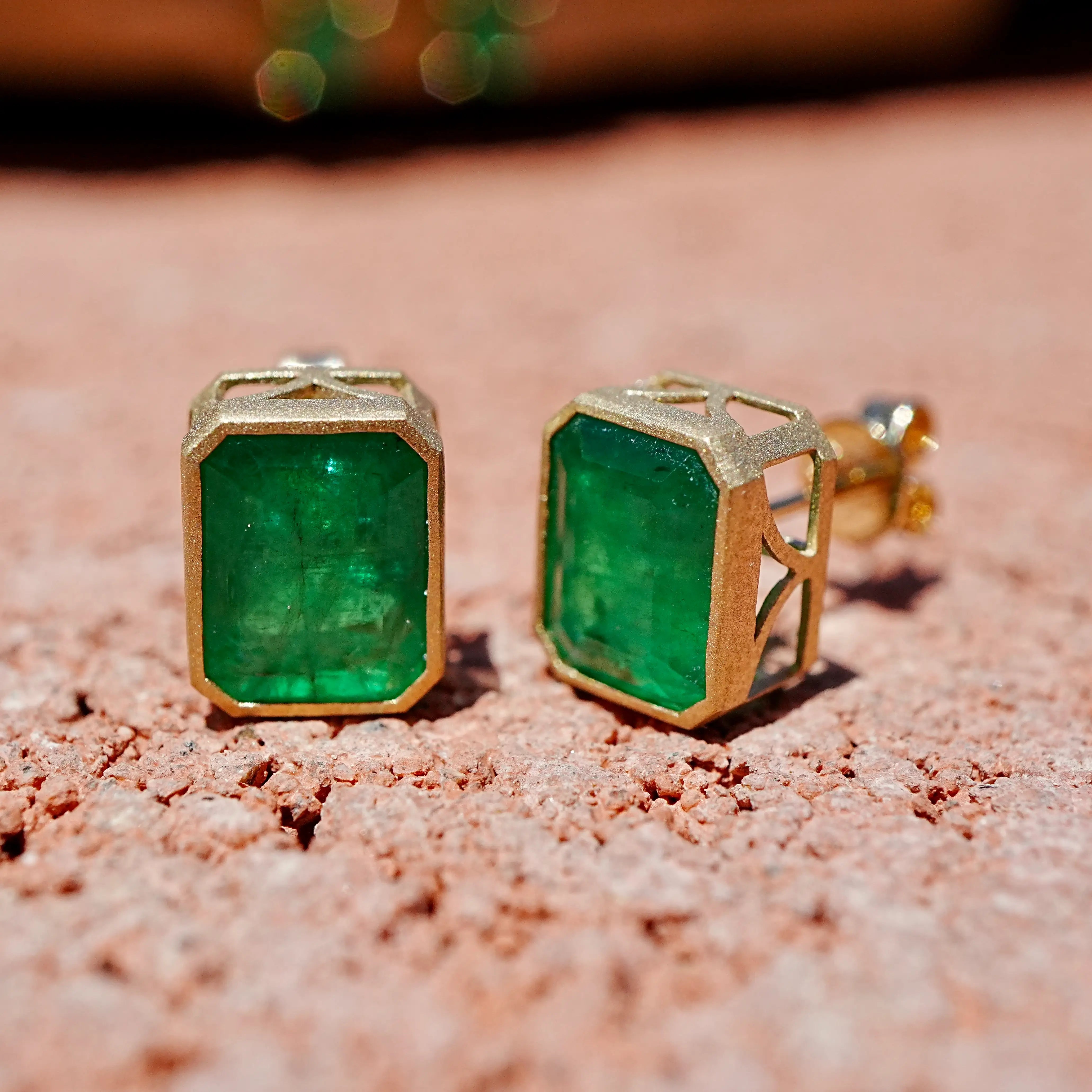 Aria Arch 4.64 ctw Guild Certified Emerald Stud Earrings (One-of-a-Kind)