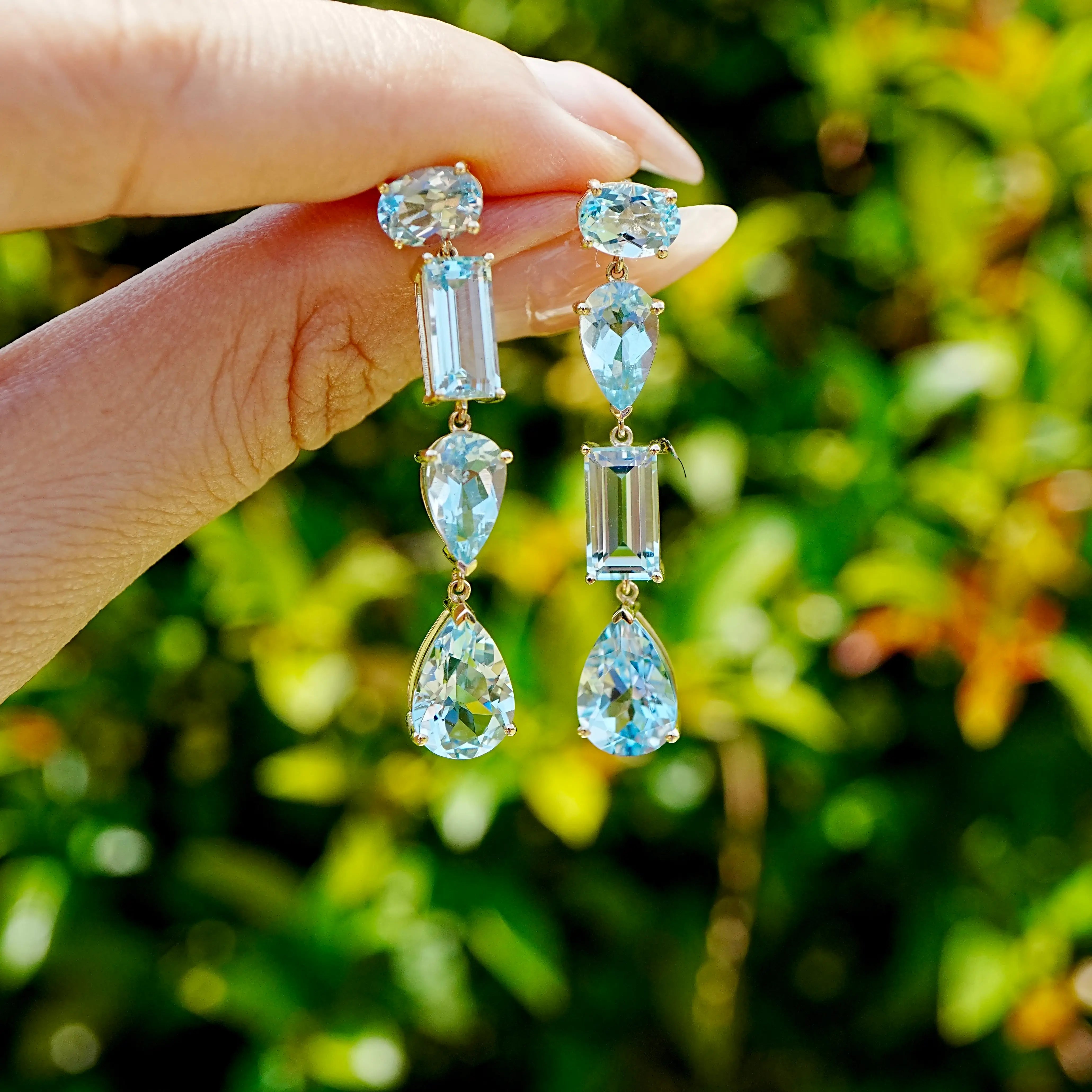 Garden Melody AIGS Certified 11.44 ctw Santa Maria Blue Aquamarine Drop Earrings in 14k yellow gold (One-of-a-Kind)