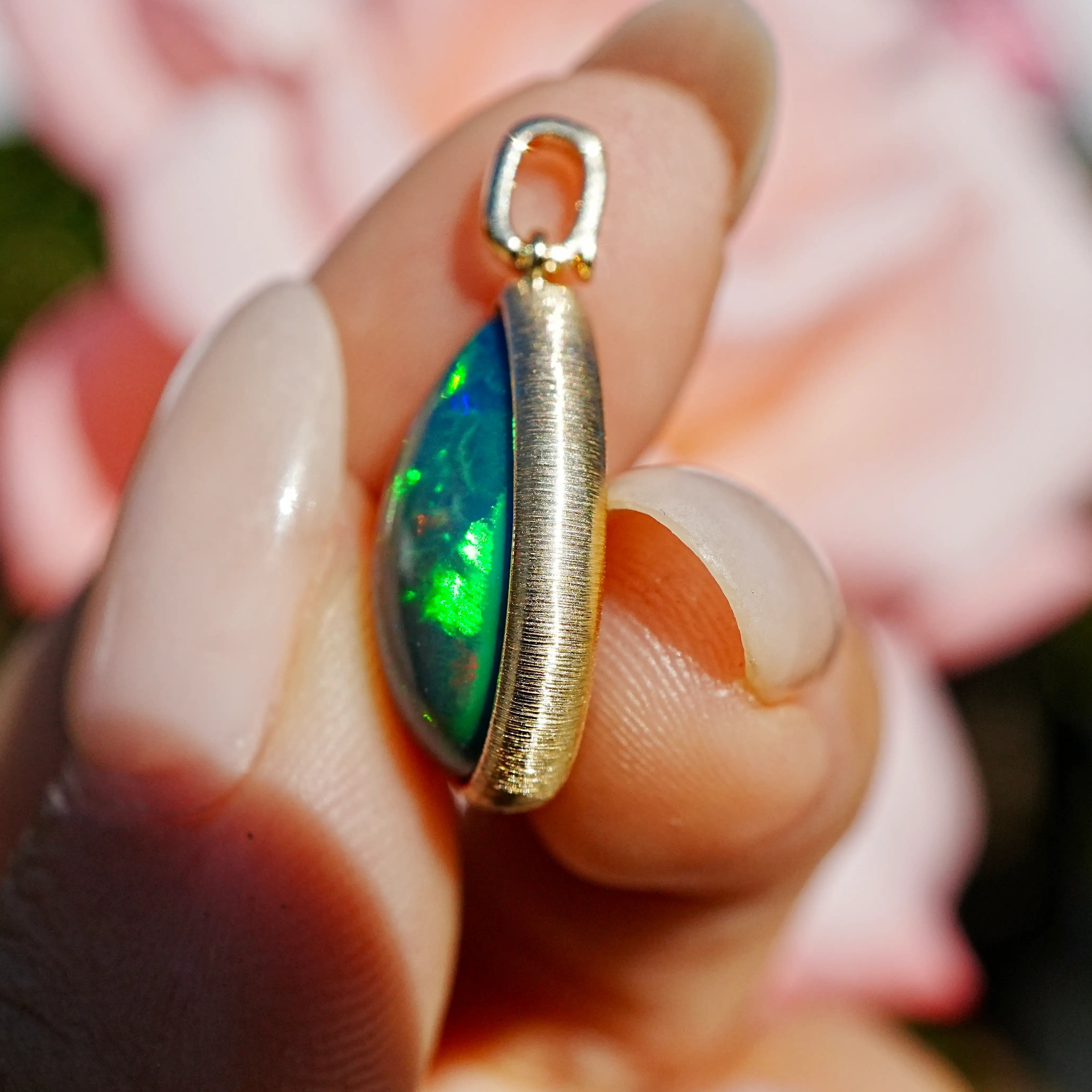 Vivid Glance 4.58ct Natural Black Opal Diamond Lock Paperclip Chain Necklace (One-of-a-Kind)