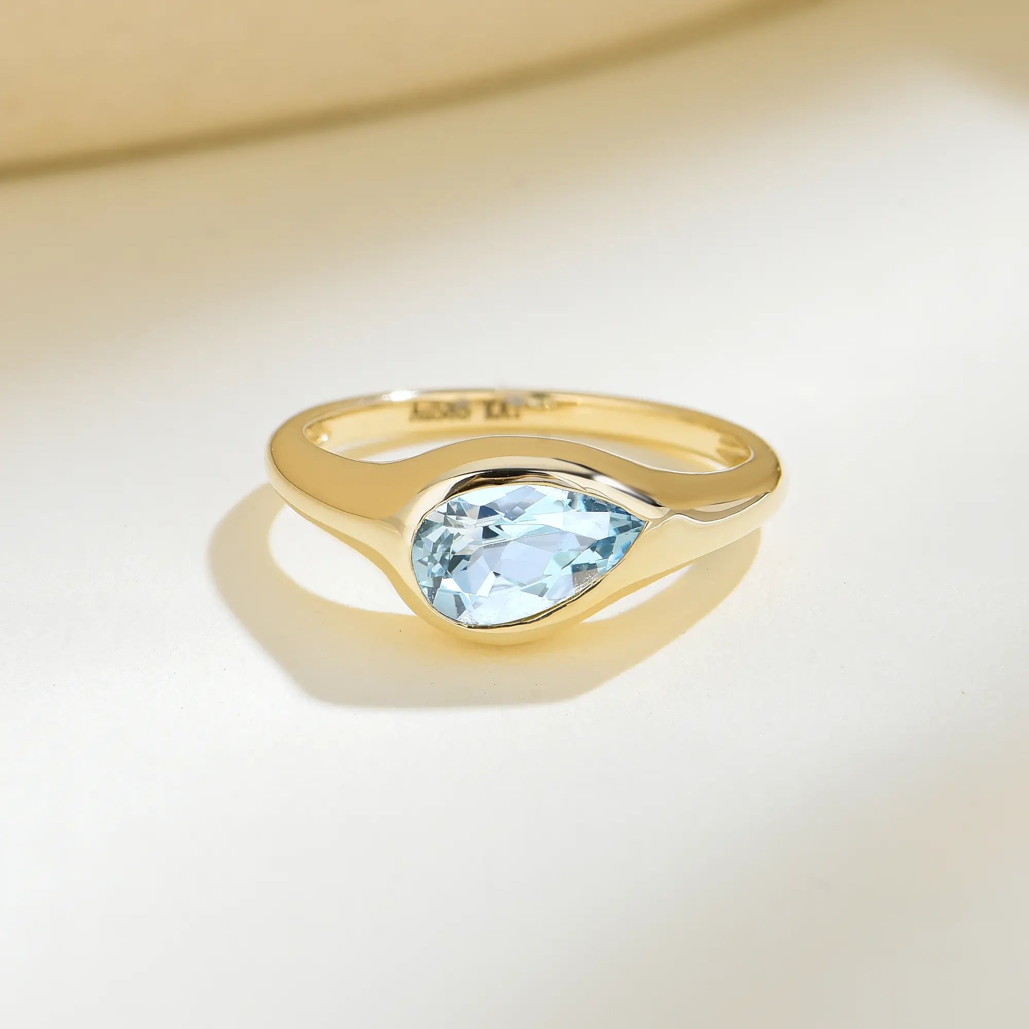 Gloria Pear Natural Aquamarine Diamond Ring 14k yellow gold