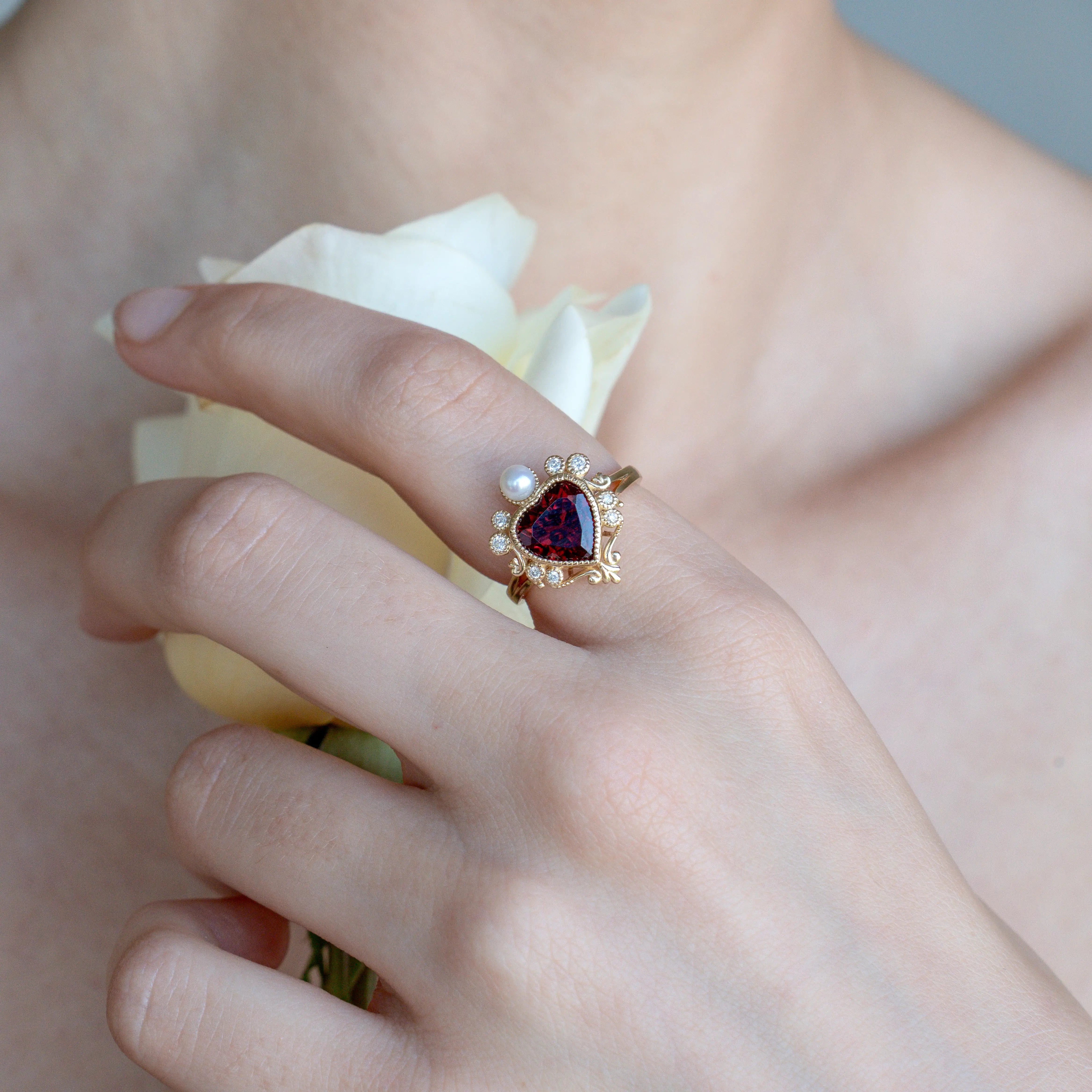 14k yellow gold heart natural garnet diamond cultured pearl cocktail ring