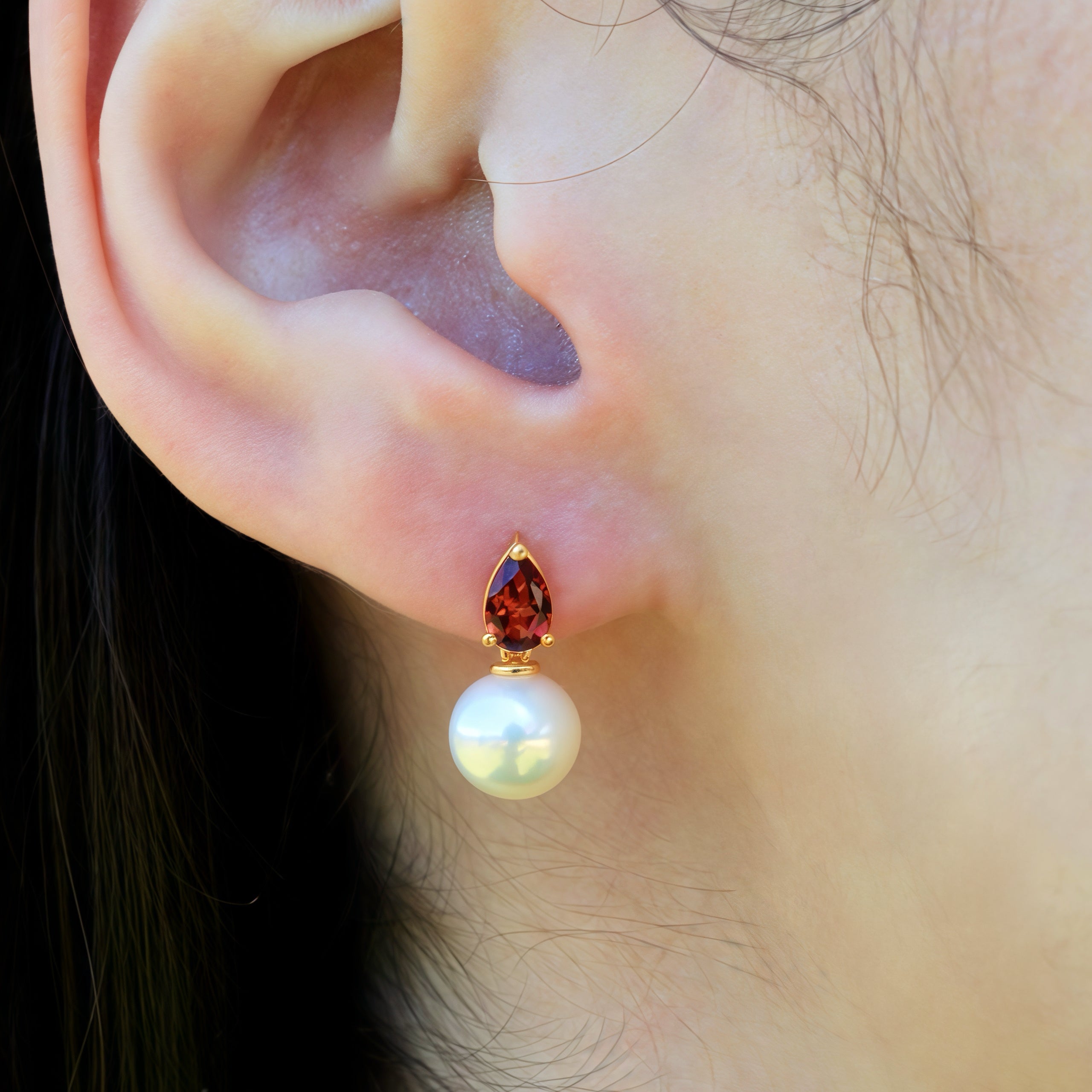 Venus Tears Garnet Pearl Convertible Earrings