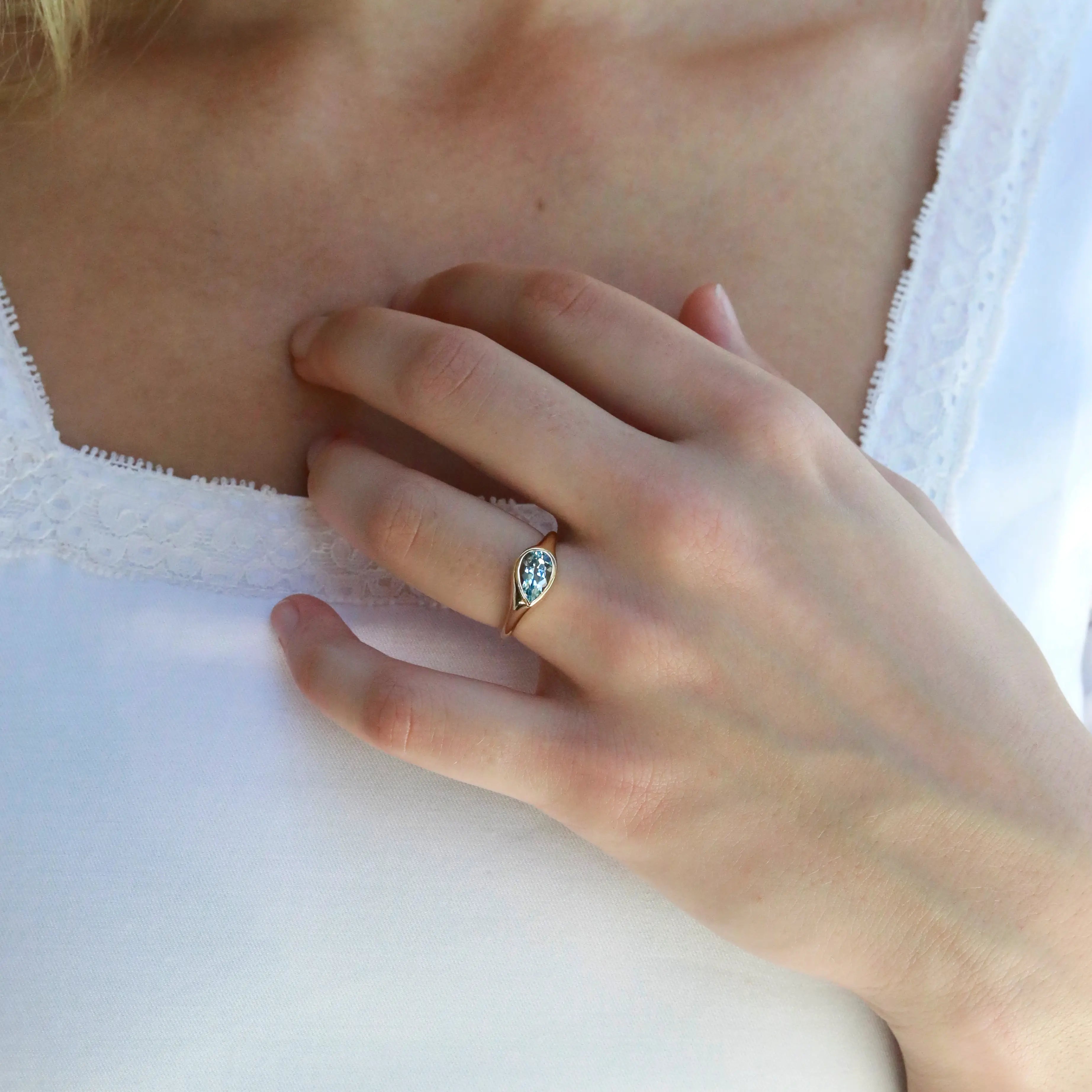 Gloria Pear Natural Aquamarine Diamond Ring 14k yellow gold