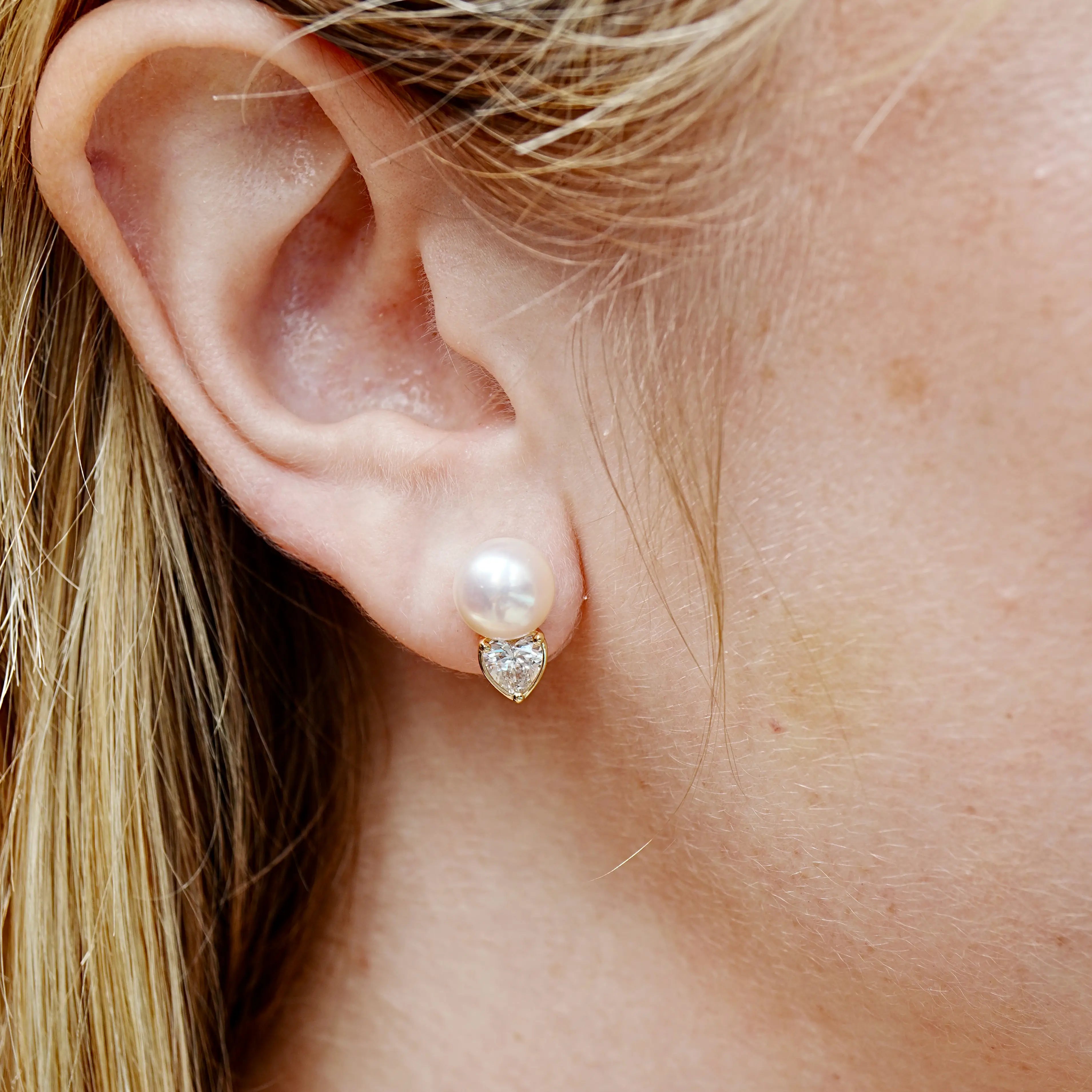 Venus 1.00ctw Heart Lab Grown Diamond Pearl Stud Earrings 14k yellow gold