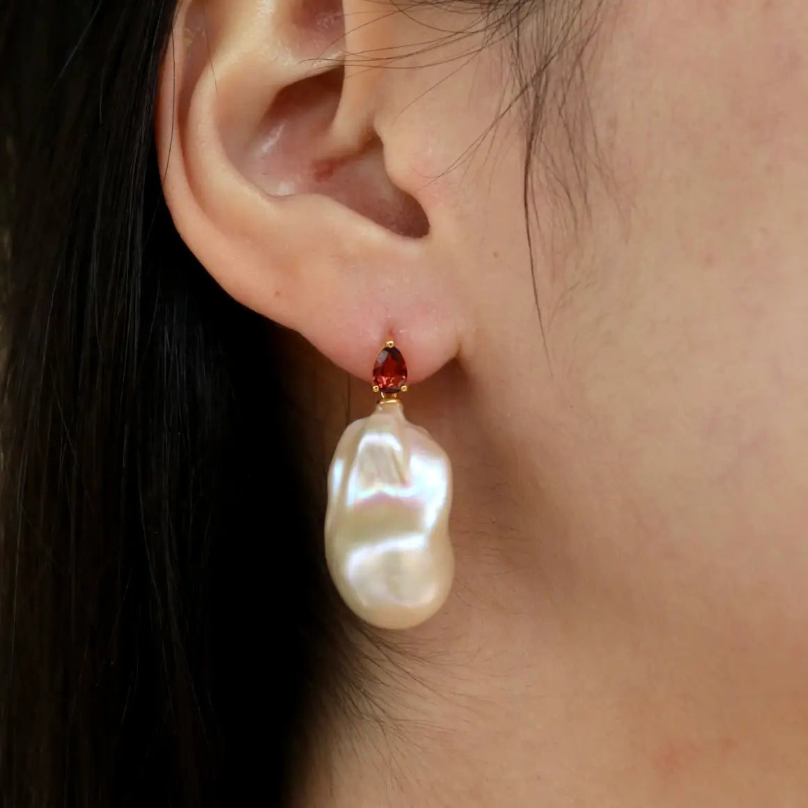 Venus Tears Garnet Baroque Pearl Convertible Drop Earrings