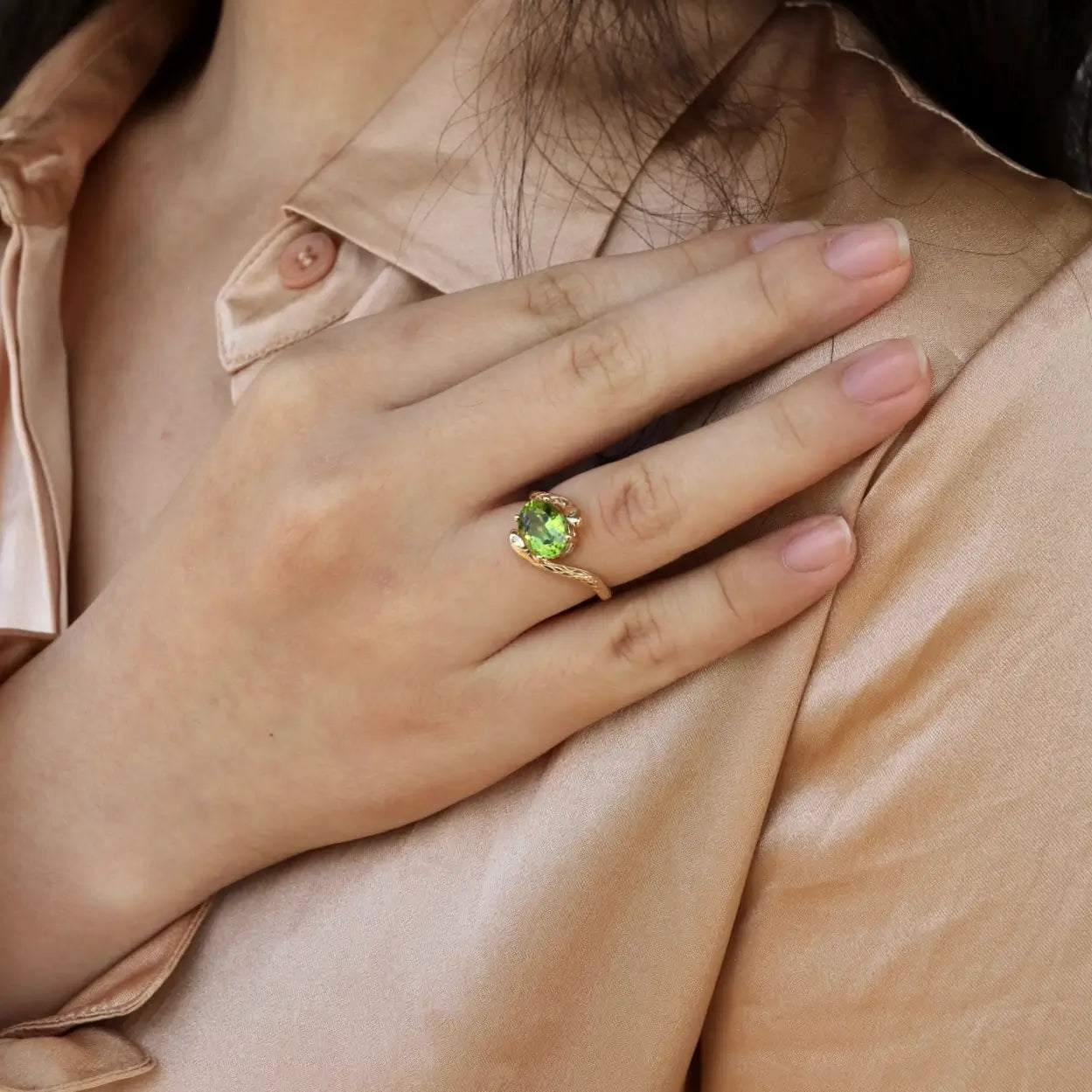 natural peridot 14k gold snake ring
