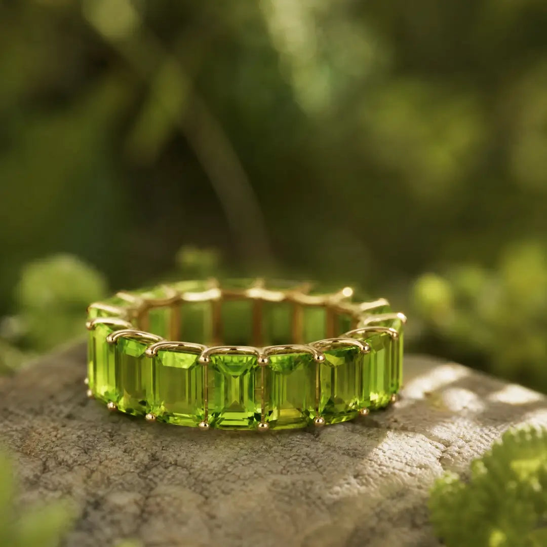 Kai fine jewelry Nora 9.5 ctw natural Emerald-Cut Peridot Eternity Ring in 14k yellow gold