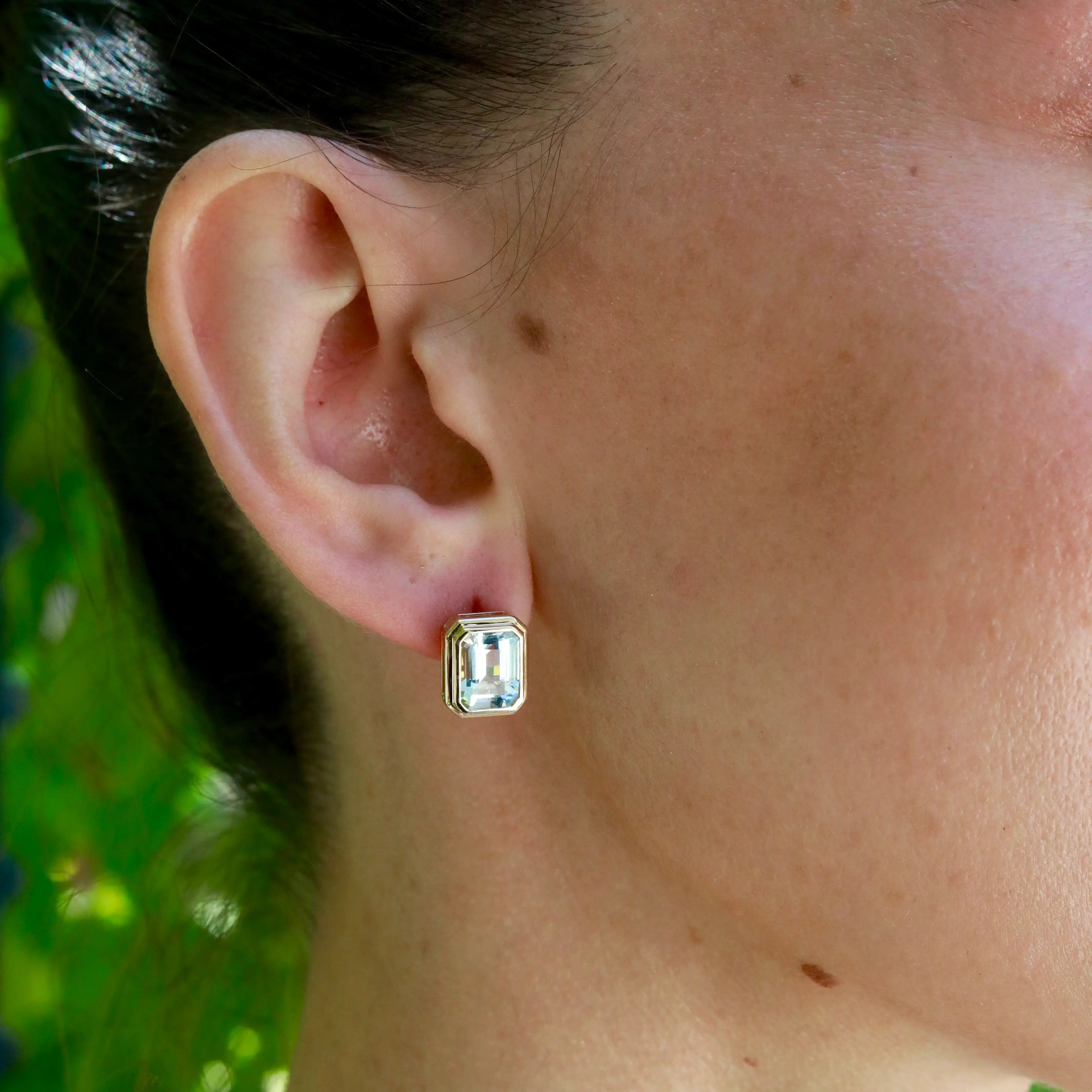 Bella Natural Emerald-Cut Aquamarine Earrings 14k yellow gold 