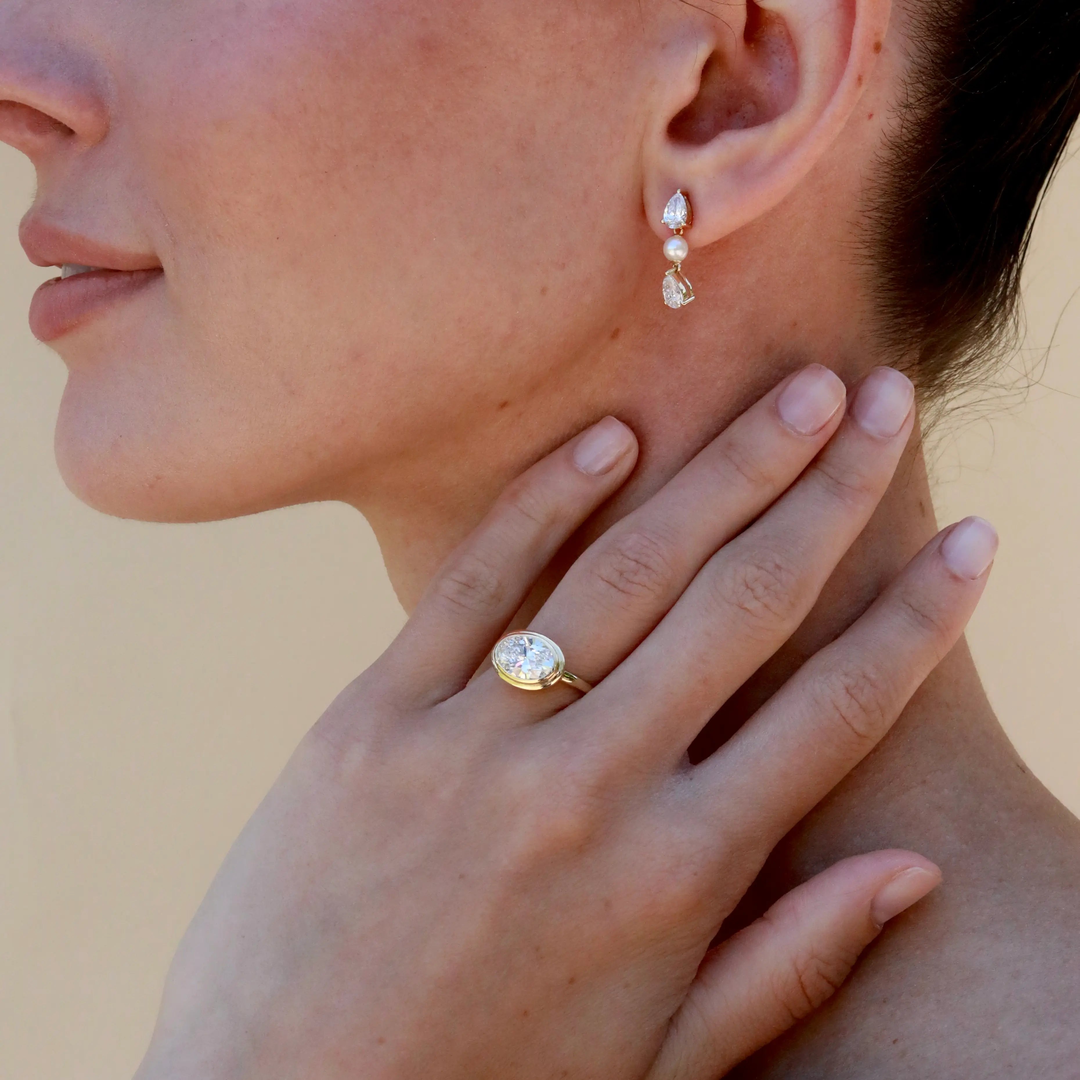 Bella East-West Oval 2.00 ctw Lab Grown Diamond Ring in 14k yellow gold