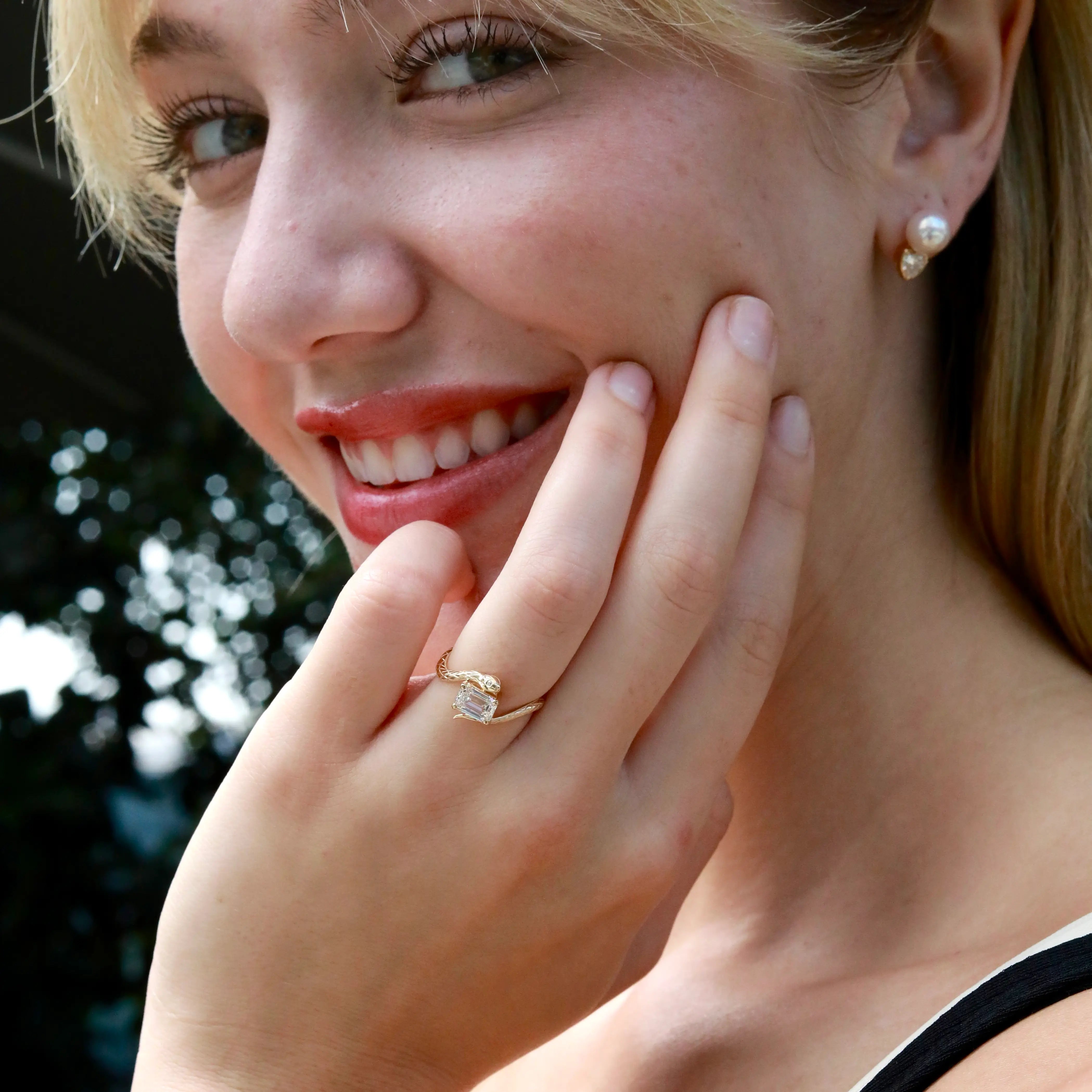 Snake Protection Emerald-Cut 1.00ctw Lab-Grown Diamond East-West Ring 14k yellow gold