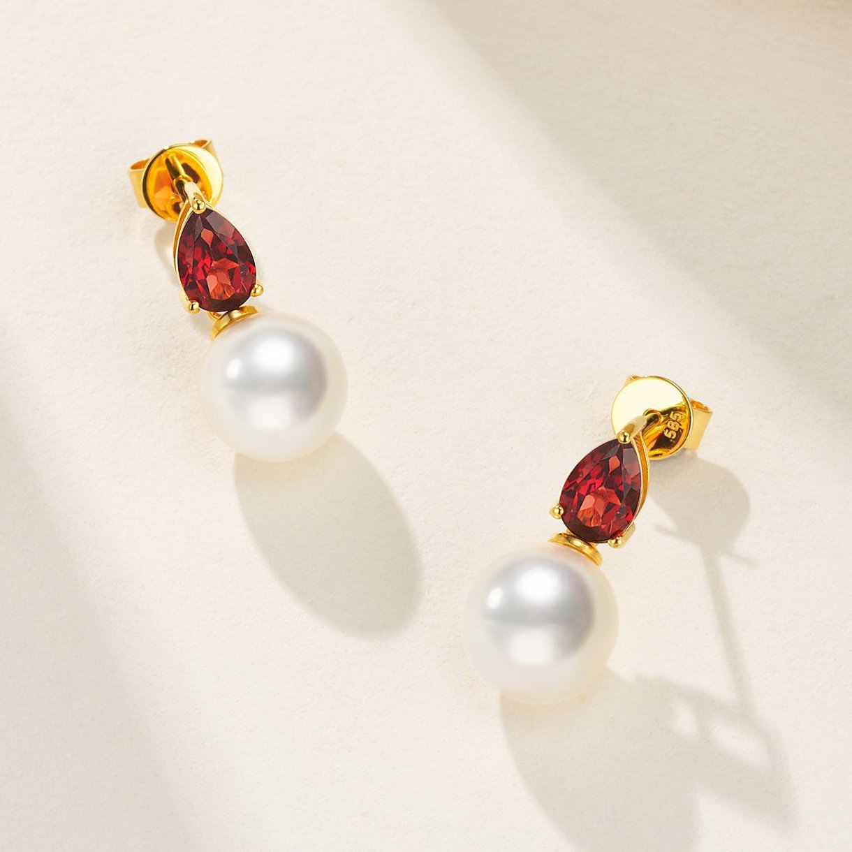 Venus Tears Garnet Pearl Convertible Earrings