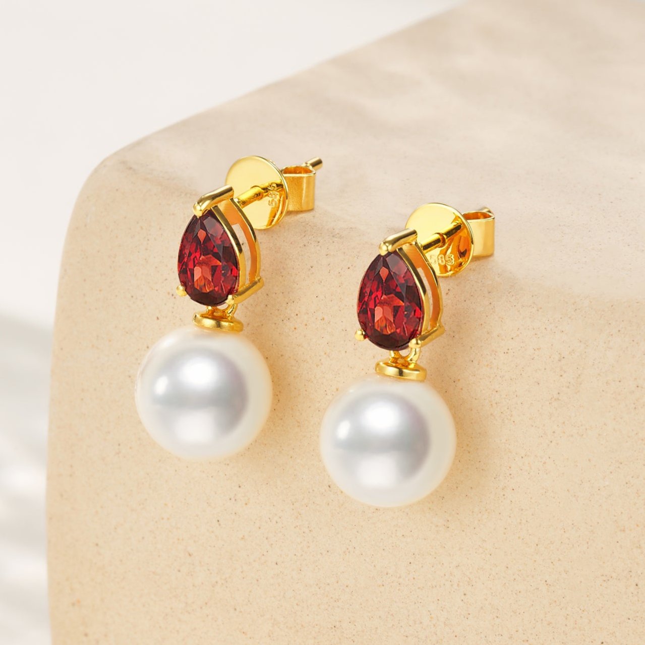 Venus Tears Garnet Pearl Convertible Earrings