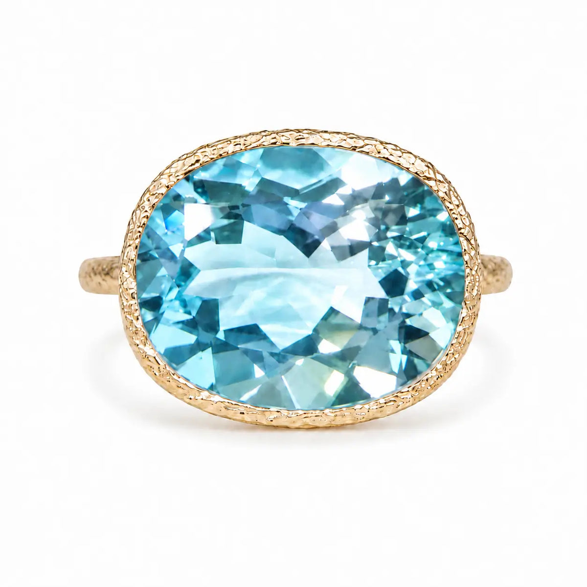 Aria Arch 7.90 ct Natural Aquamarine East-West Ring - Custom Order