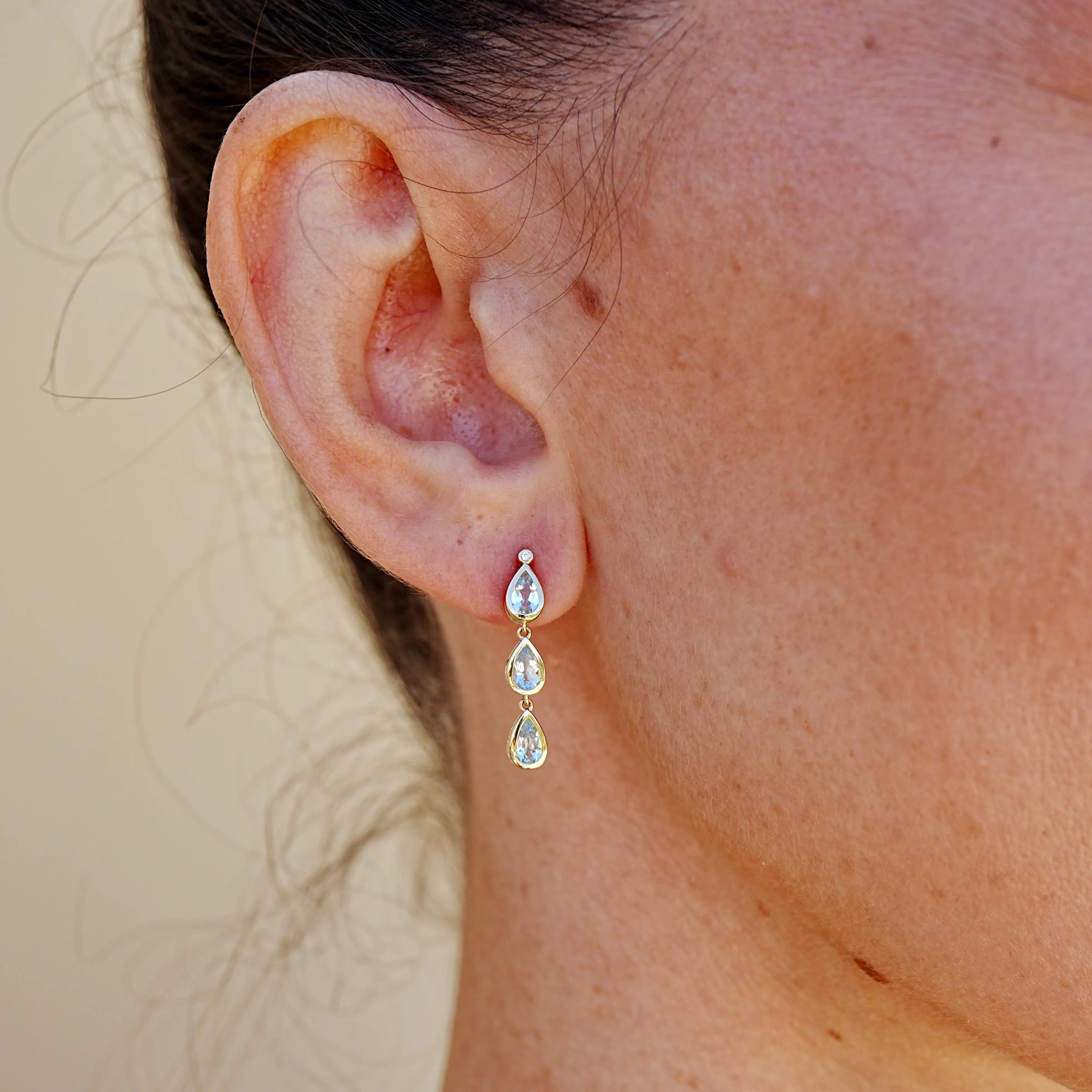 Venus Tears Pear Natural Aquamarine Diamond Drop Earrings 14k yellow gold