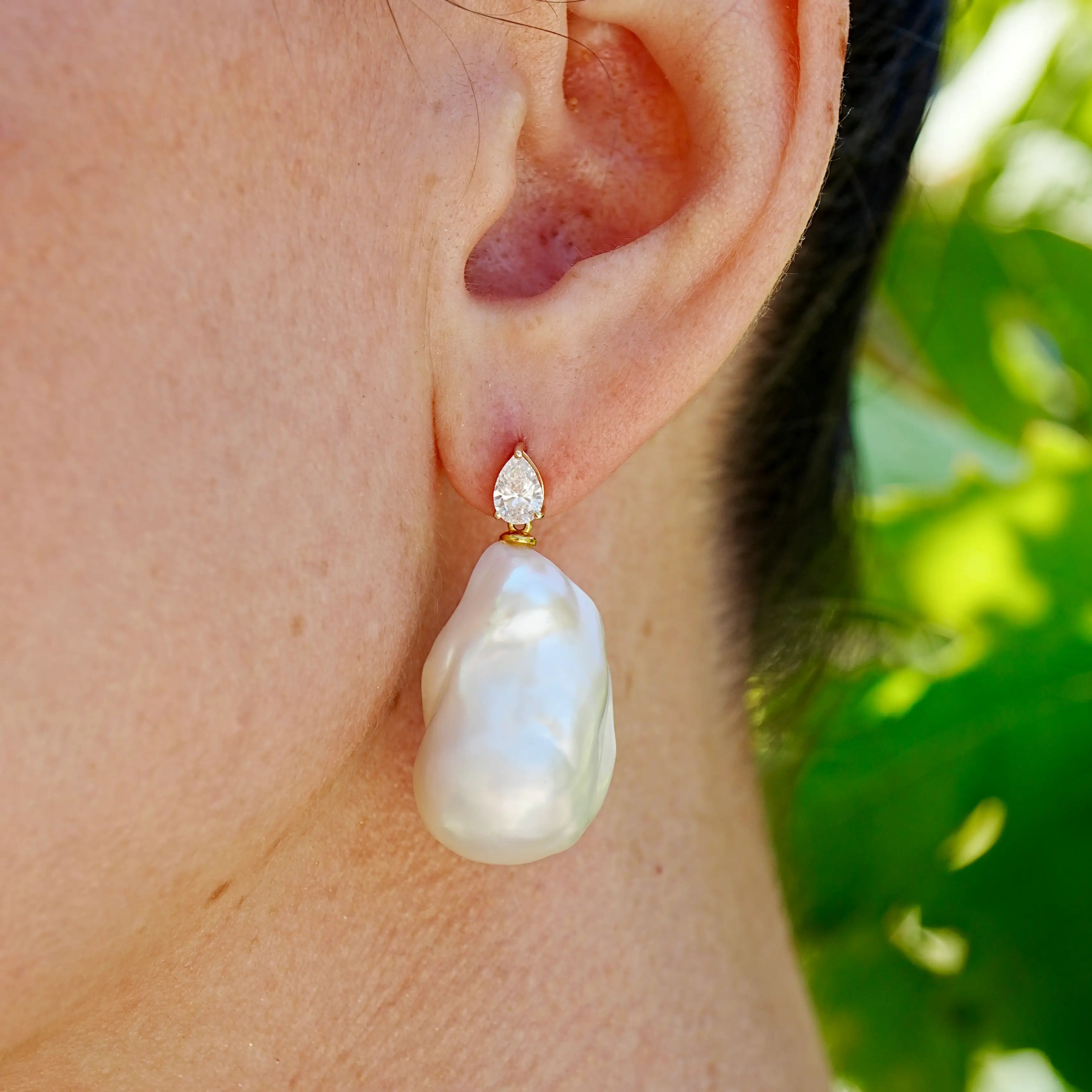 Venus Tears Lab Grown Diamond Baroque Pearl Convertible Drop Earrings 14K Yellow gold