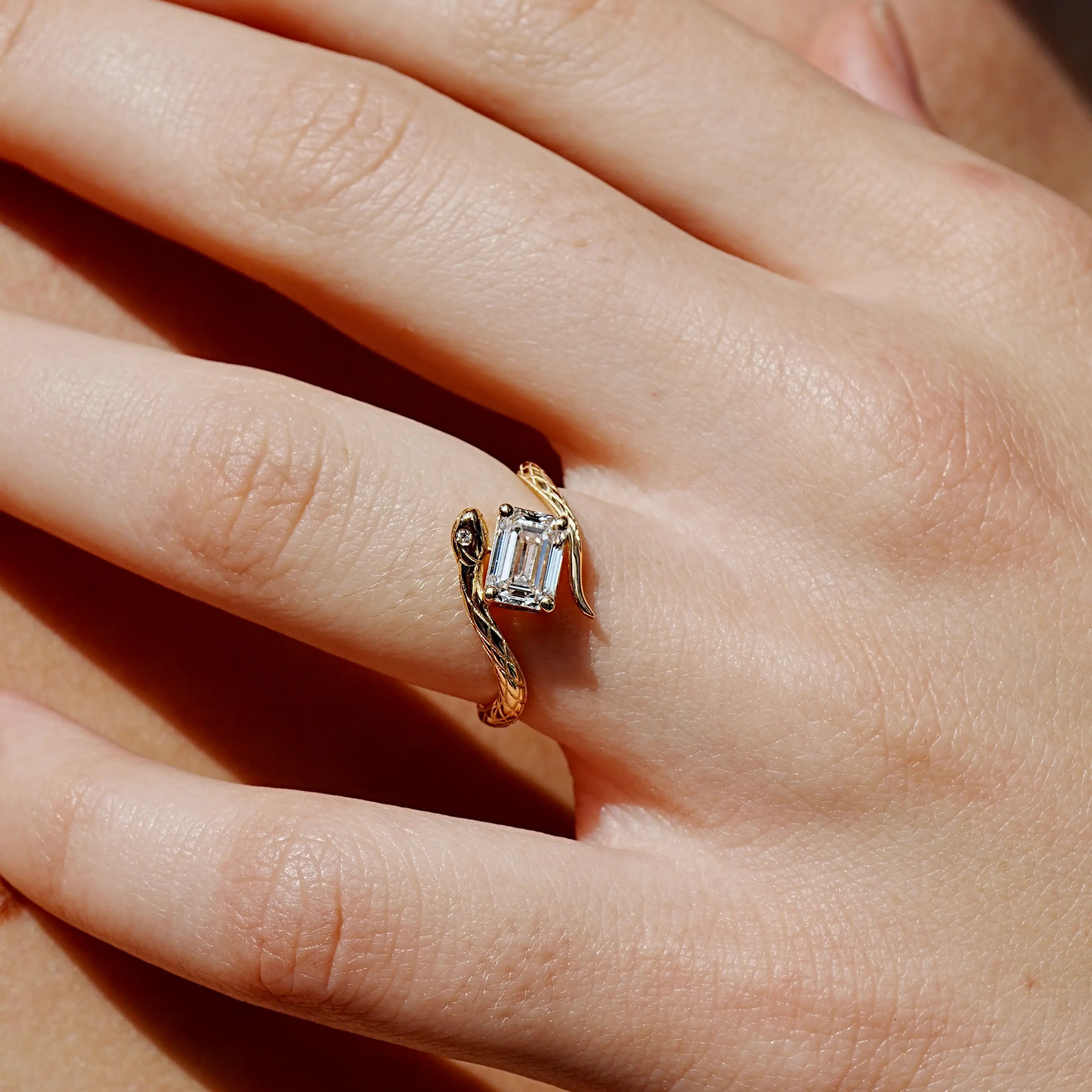 Snake Protection Emerald-Cut 1.00ctw Lab-Grown Diamond East-West Ring 14k yellow gold