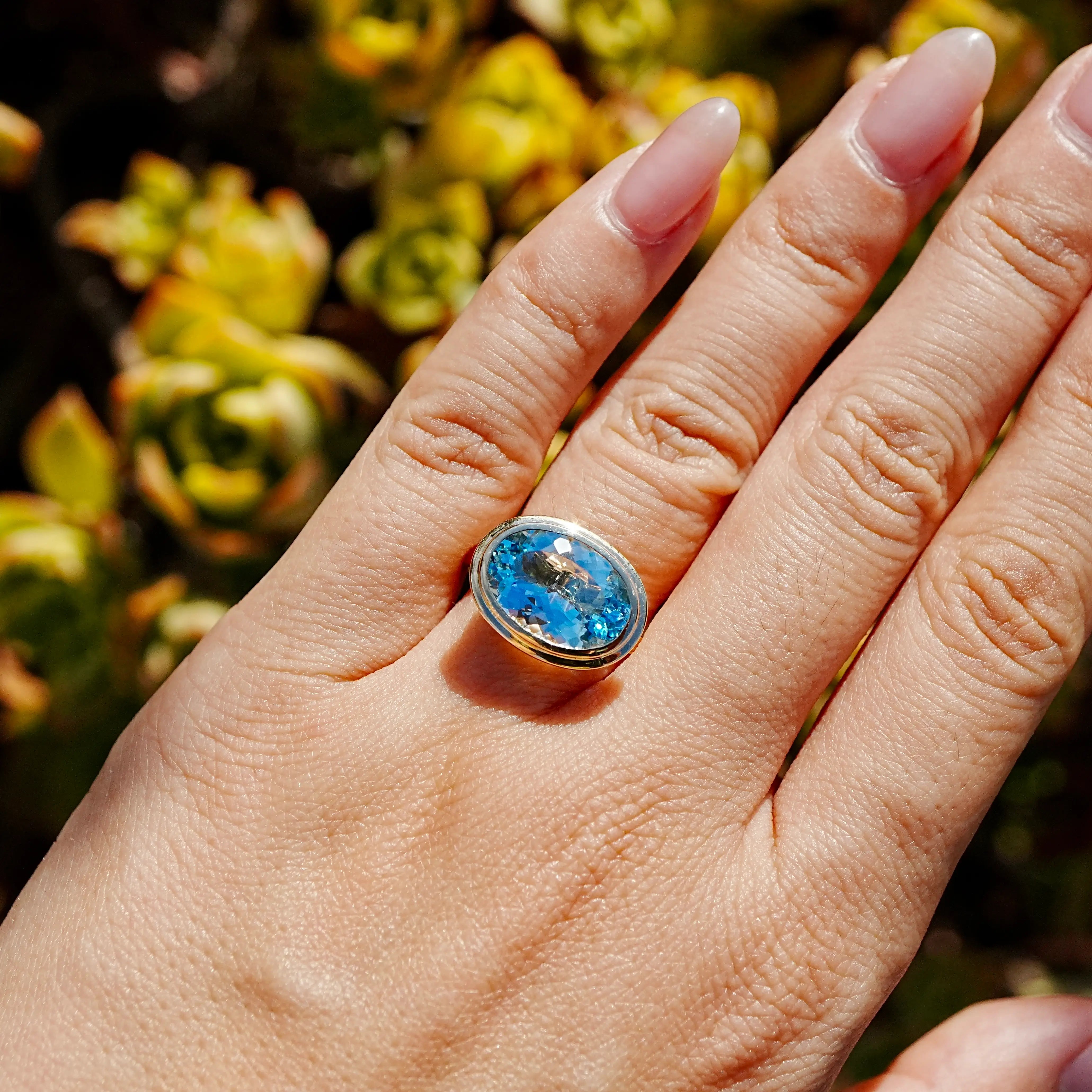 kai fine jewelry Bella 3.24 ct Guild Certified Santa Maria Aquamarine East-West Ring  in 14k yellow gold (One-of-a-Kind) 