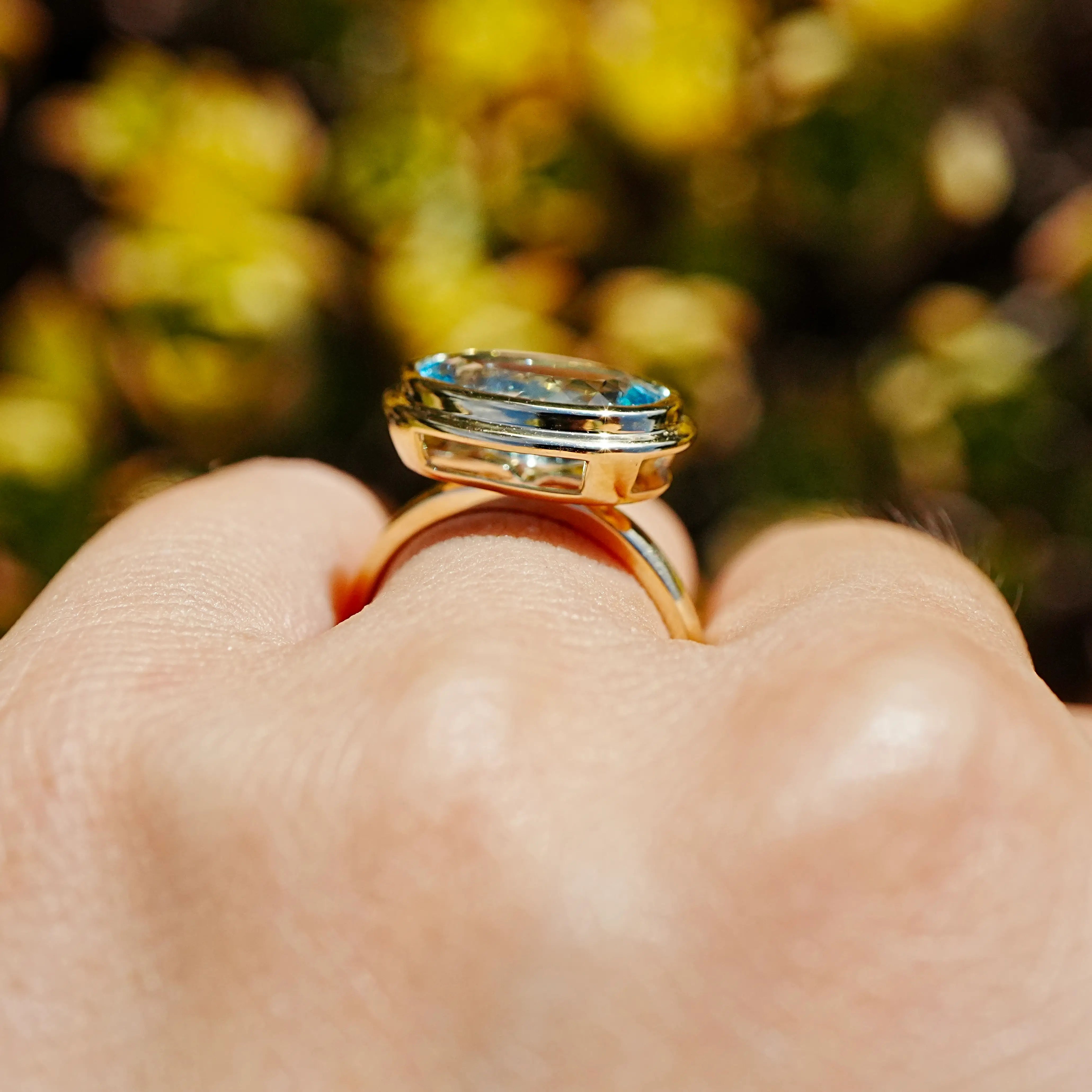 kai fine jewelry Bella 3.24 ct Guild Certified Santa Maria Aquamarine East-West Ring  in 14k yellow gold (One-of-a-Kind) 