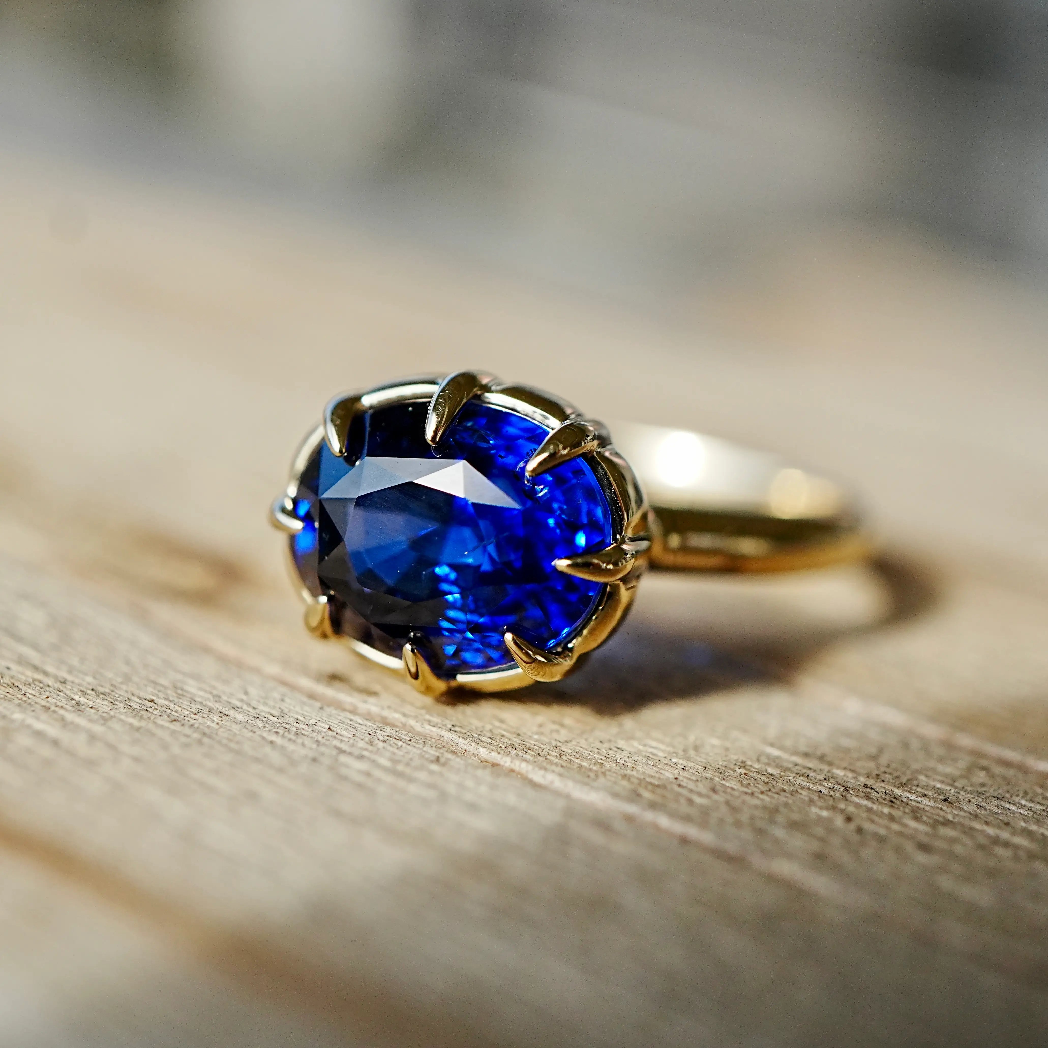 kai fine jewelry 14k yellow gold Aurea 4.15 ct AIGS Certified Natural Royal Blue Sapphire East-West Ring (One-of-a-Kind)