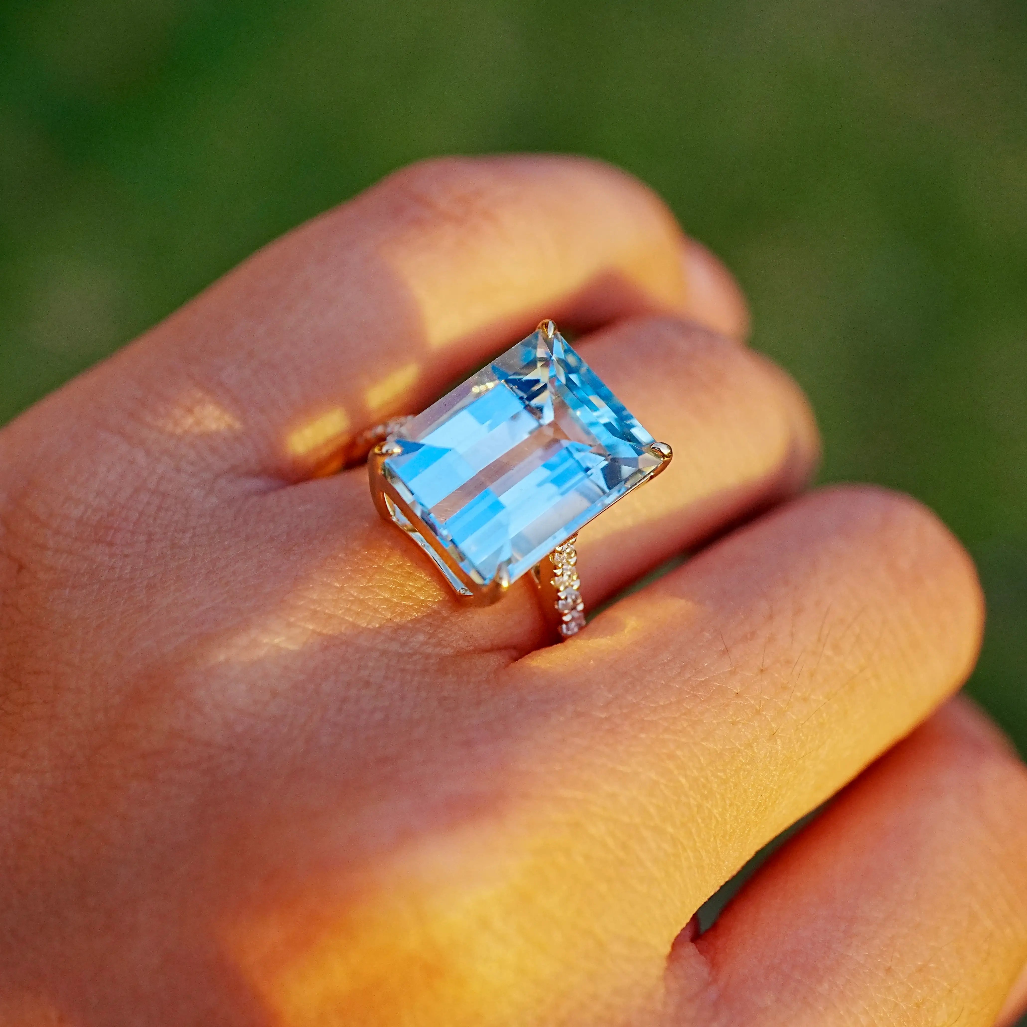 kai fine jewelry 14k yellow gold Radiant 9.28 ctw AIGS Certified Santa Maria Aquamarine & Diamond Ring (One-of-a-Kind) 