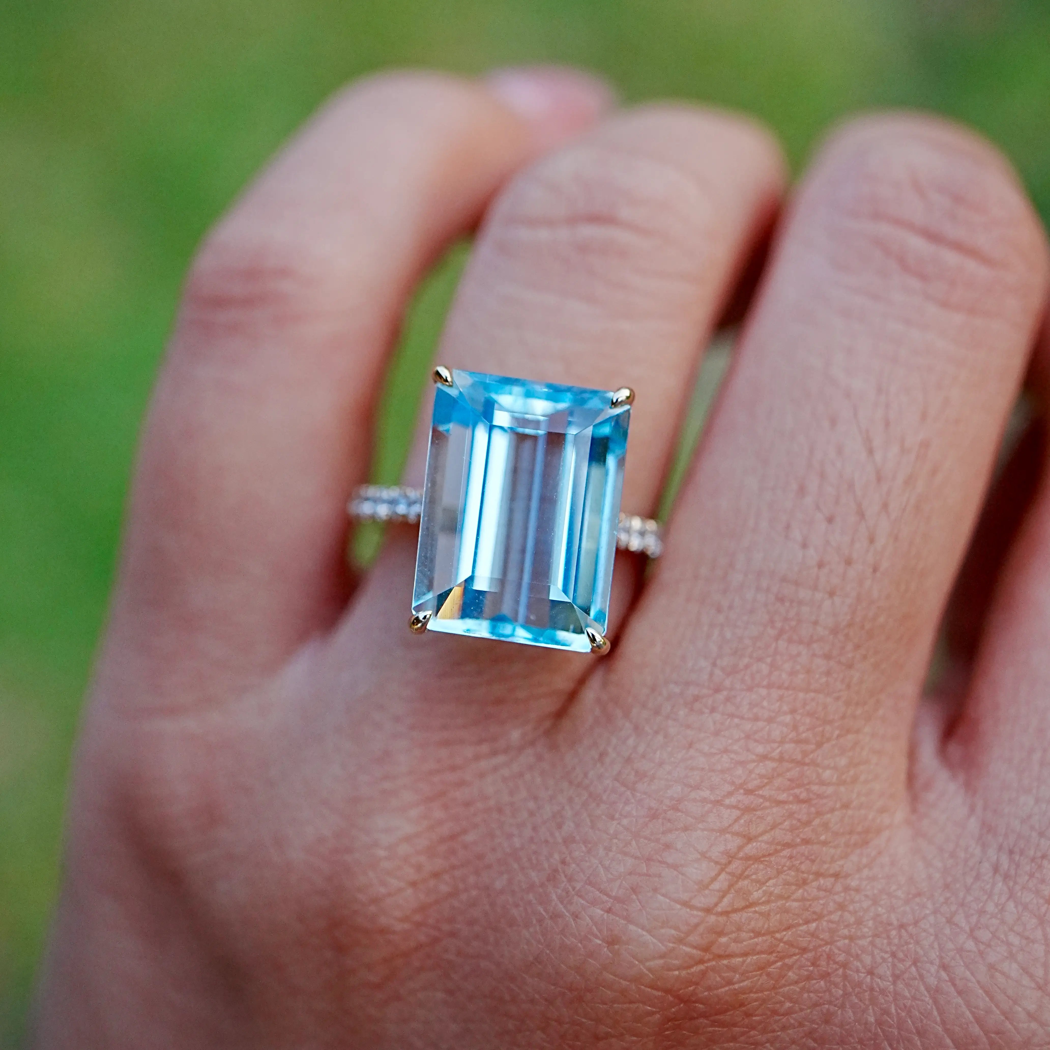 kai fine jewelry 14k yellow gold Radiant 9.28 ctw AIGS Certified Santa Maria Aquamarine & Diamond Ring (One-of-a-Kind) 