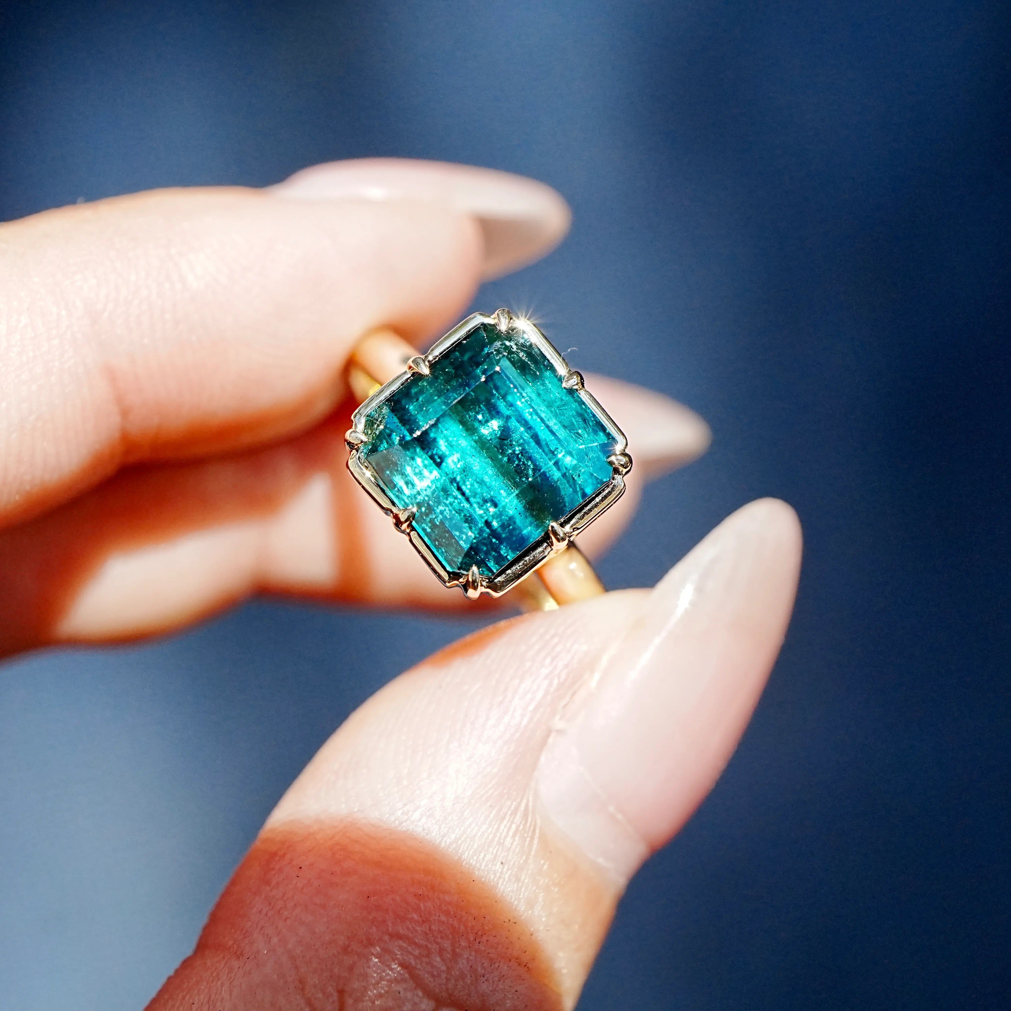 kai fine jewelry Aurea 4.15 ct Natural Blue Tourmaline Ring in 14k yellow gold size 7 (One-of-a-Kind)