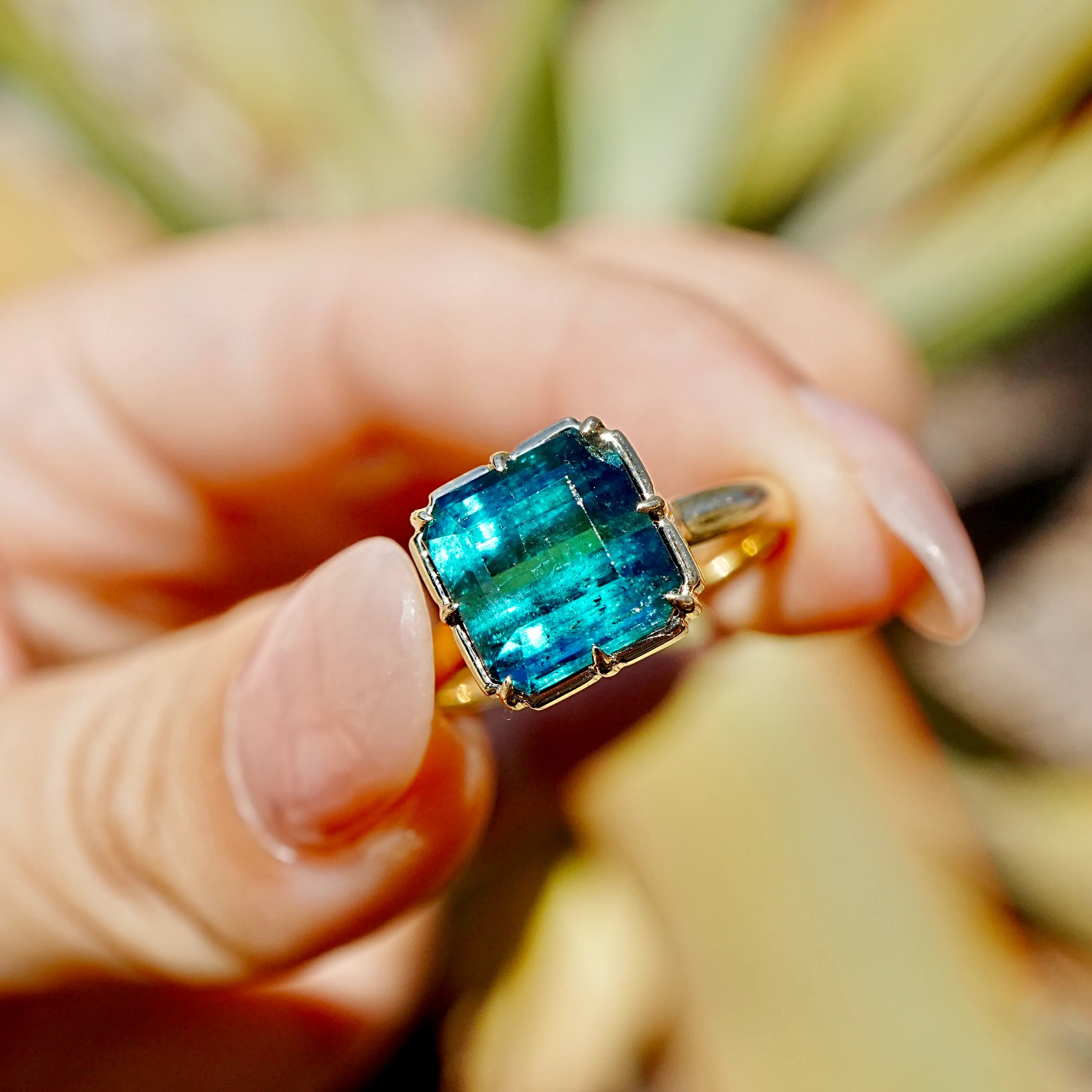 kai fine jewelry Aurea 4.15 ct Natural Blue Tourmaline Ring in 14k yellow gold size 7 (One-of-a-Kind)