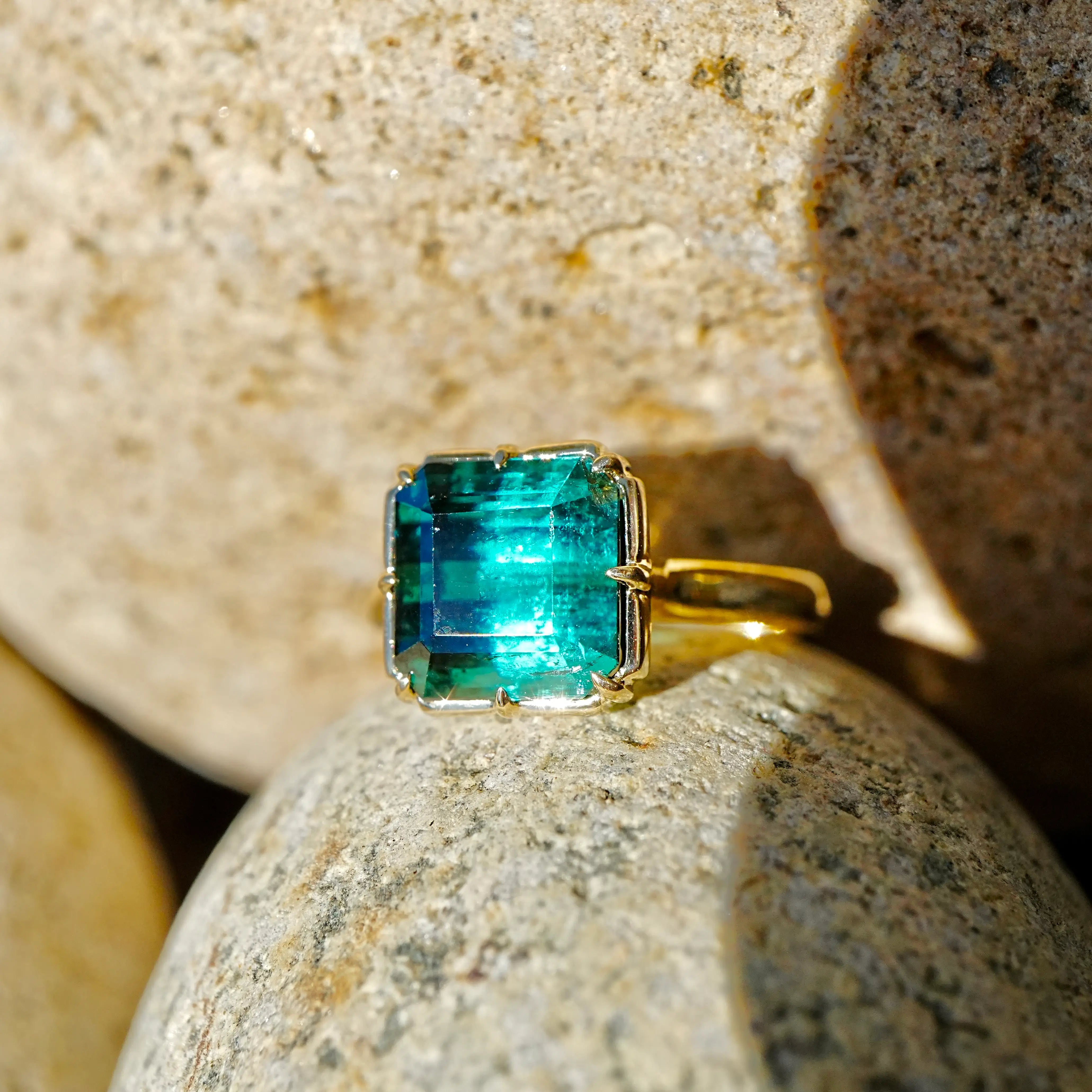 kai fine jewelry Aurea 4.15 ct Natural Blue Tourmaline Ring in 14k yellow gold size 7 (One-of-a-Kind)