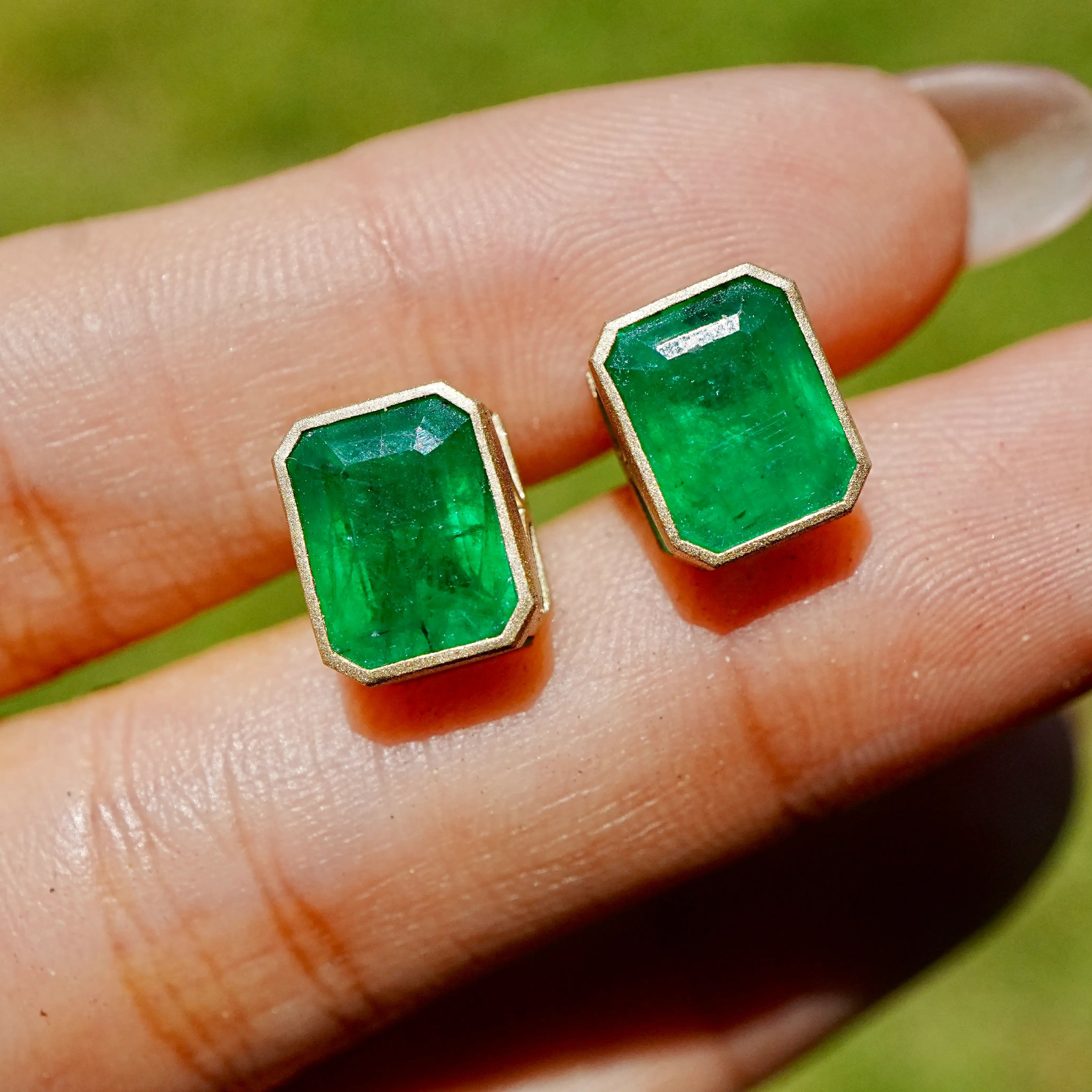 Aria Arch 4.64 ctw Guild Certified Emerald Stud Earrings (One-of-a-Kind)