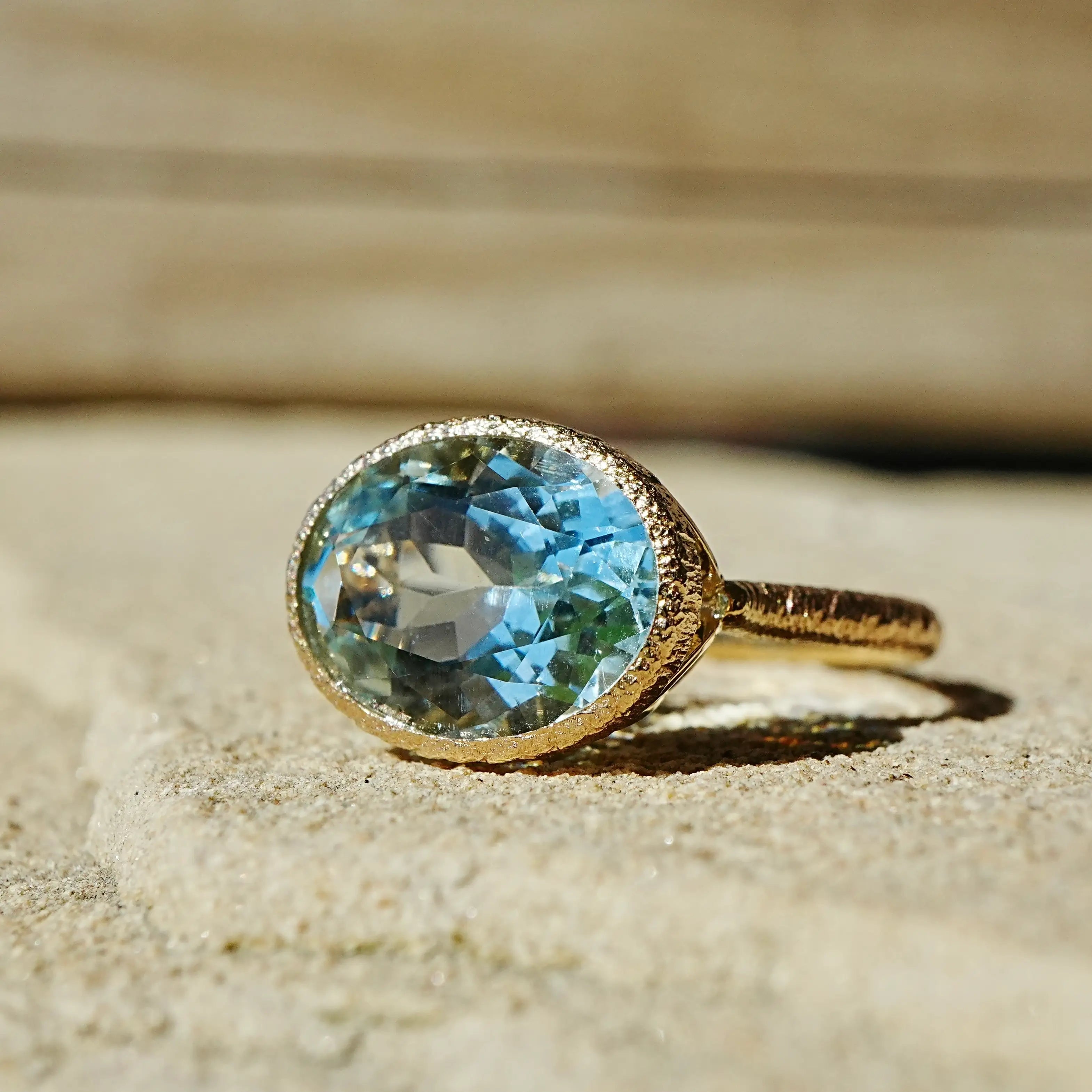 14k yellow gold Aria Arch 4.96ct AIGS Certified Natural Aquamarine East-West Ring (One-of-a-Kind) size 7