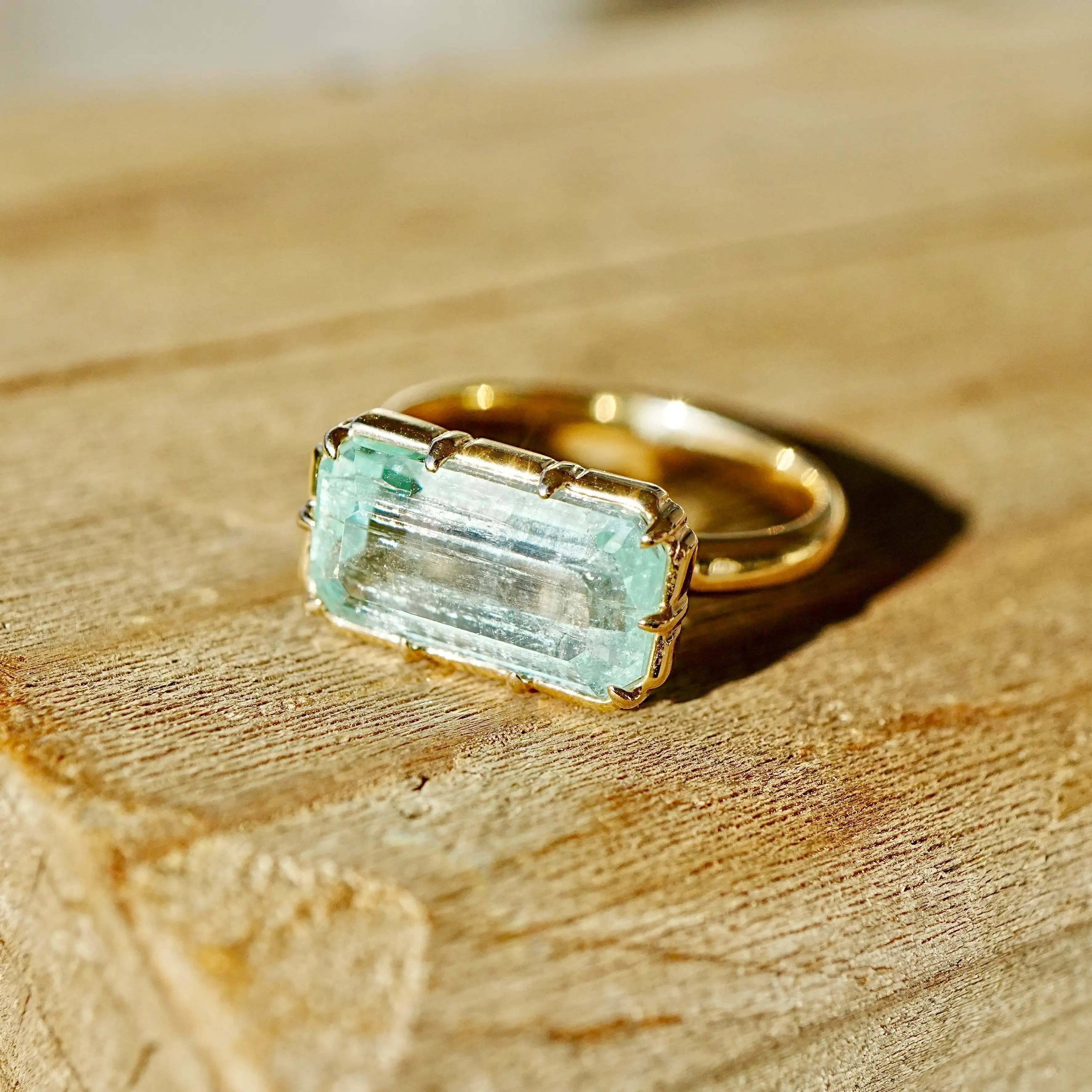 14k yellow gold Aurea 4.34 ctw Guild Certified Natural Blue-Green Beryl East-West Ring (One-of-a-Kind)