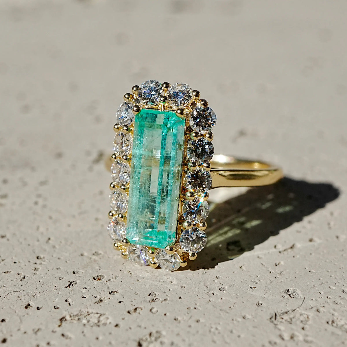 Eden Halo 3.69 ctw Natural Vanadium Beryl & Lab Diamond Ring (One-of-a-Kind)