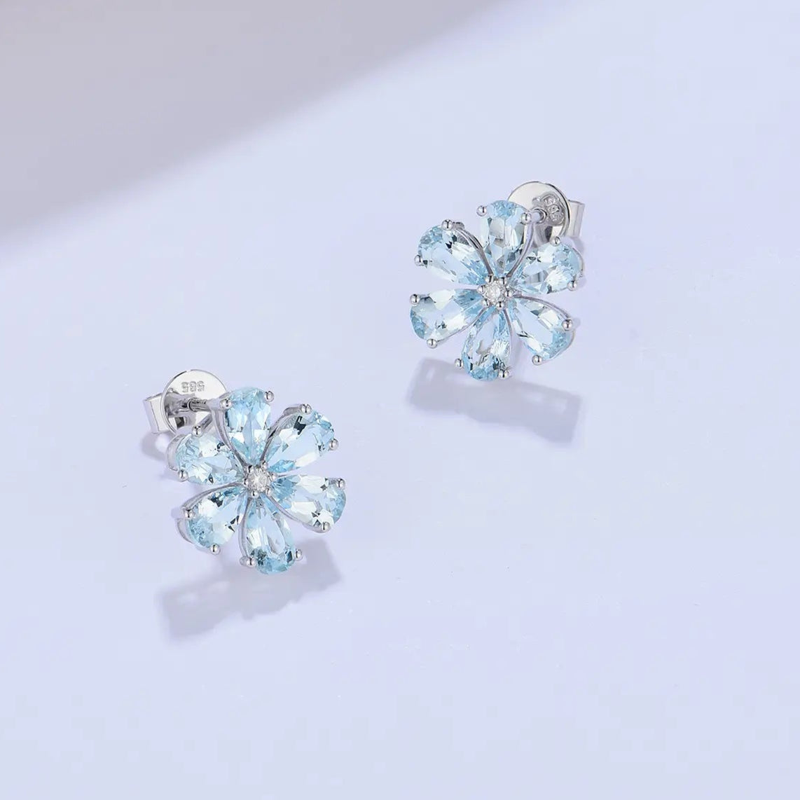 14k white gold sky blue aquamarine ear stud