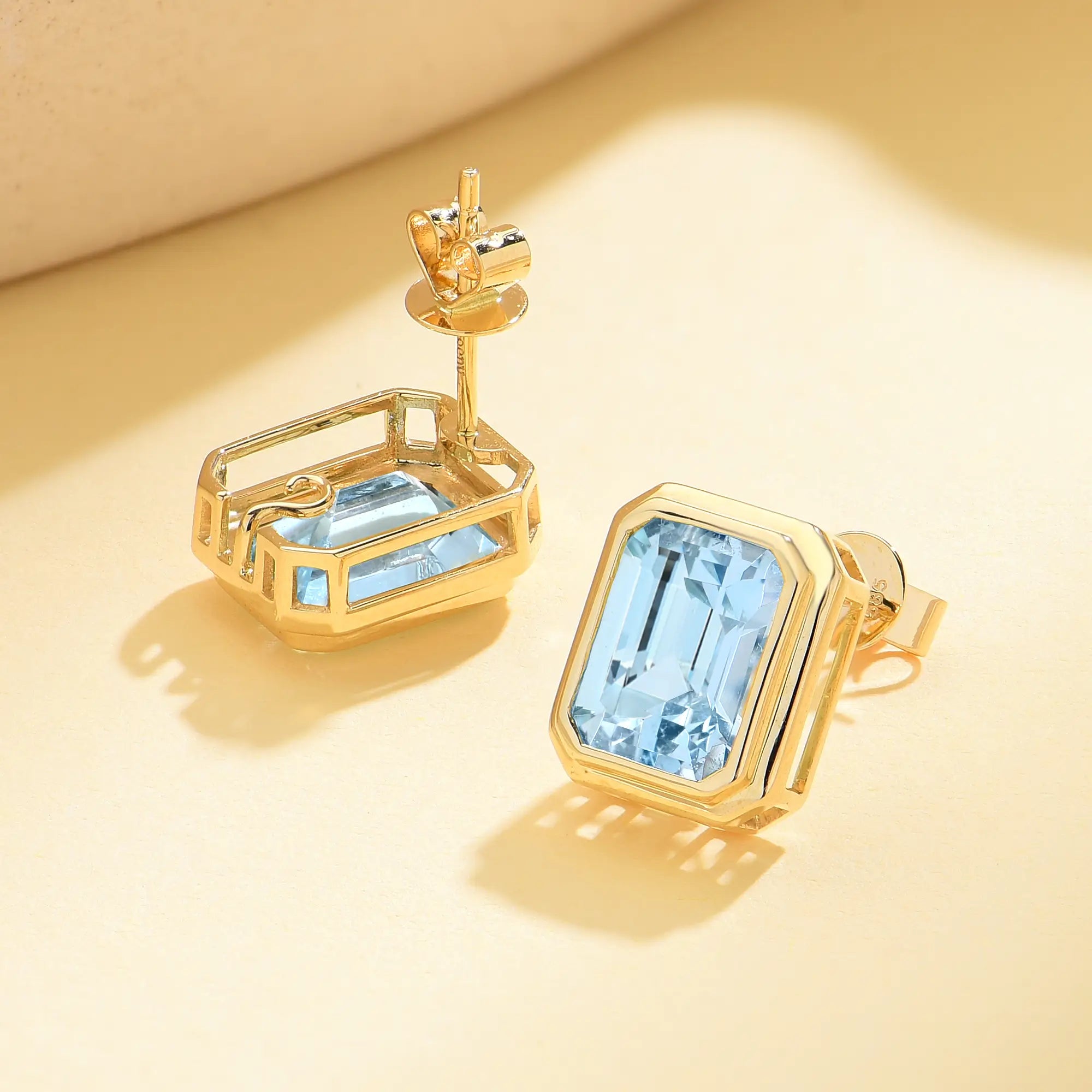 Bella Natural Emerald-Cut Aquamarine Earrings 14k yellow gold 