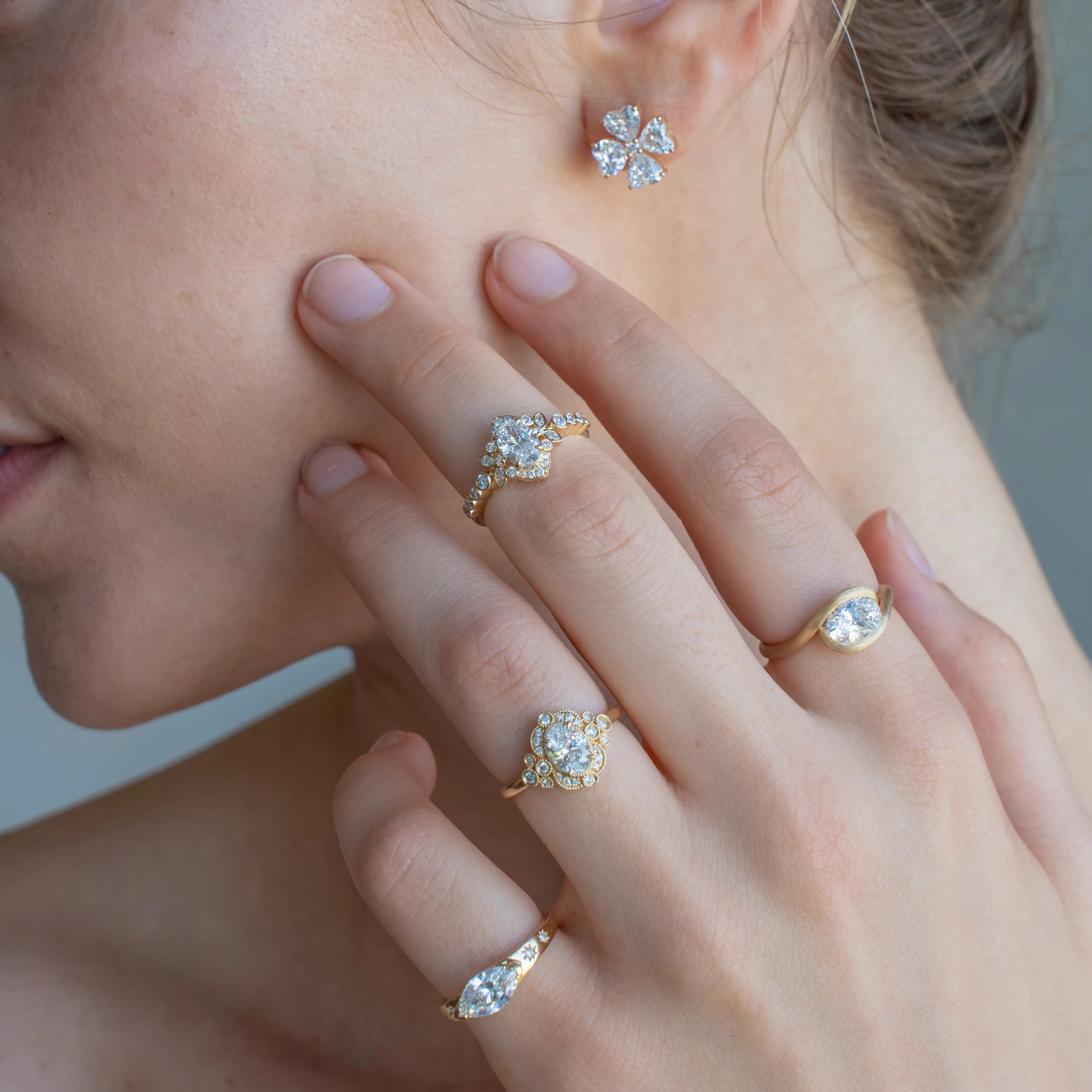 Eternal Wave Oval Lab Grown Diamond East-West Ring