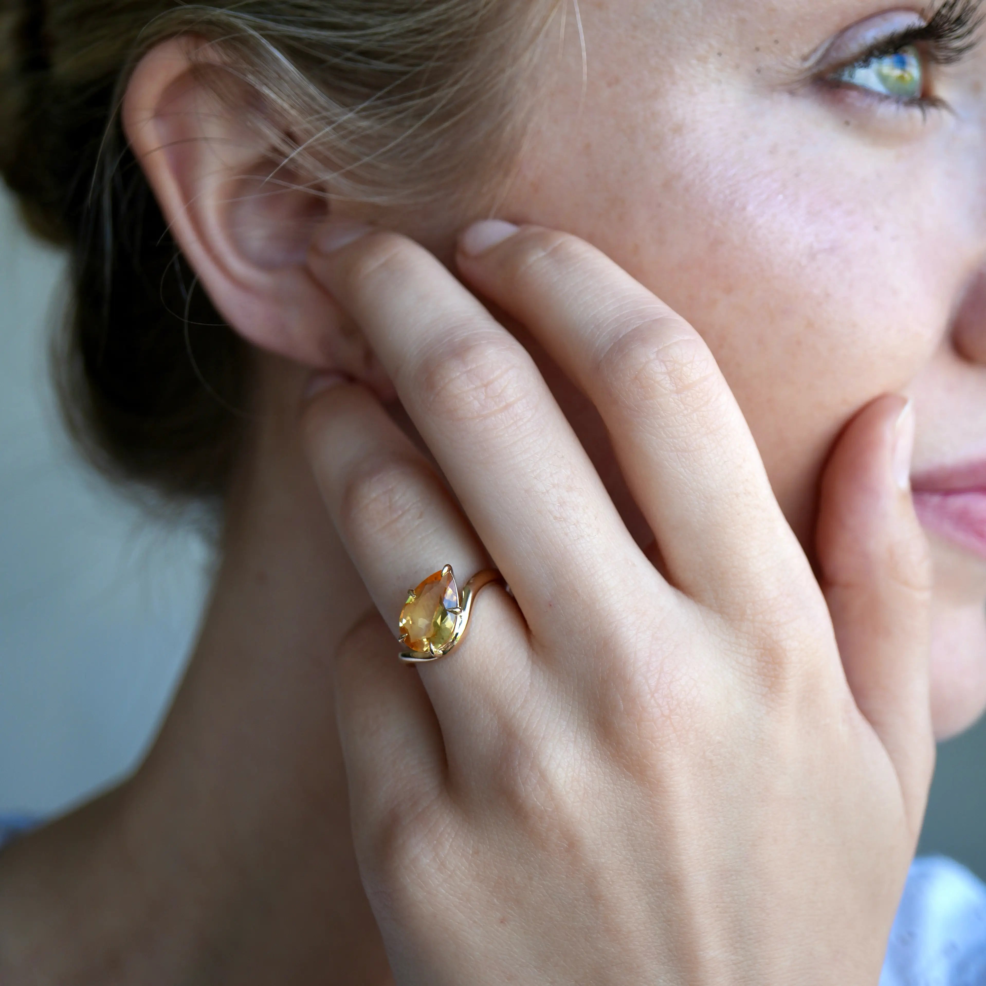 Ocean Wave Citrine East-West Ring 14k yellow gold 