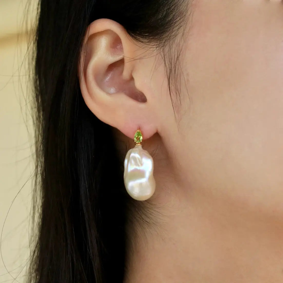 Venus Tears Peridot Baroque Pearl Convertible Drop Earrings