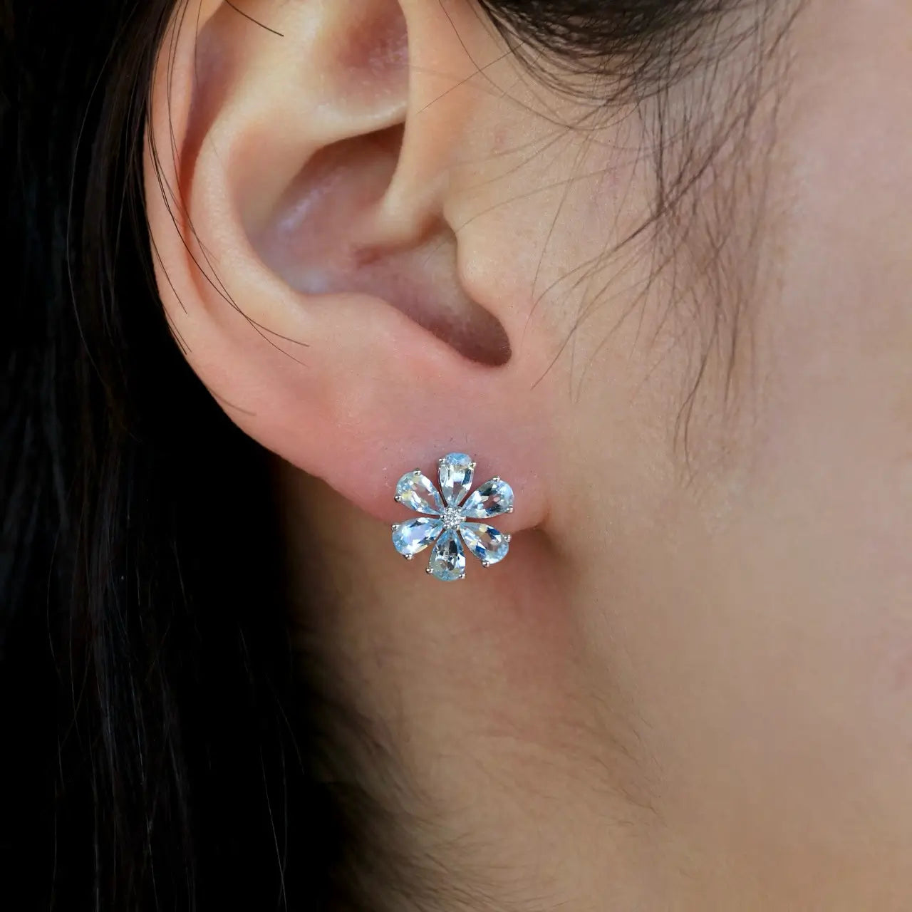 14k white gold aquamarine earrings
