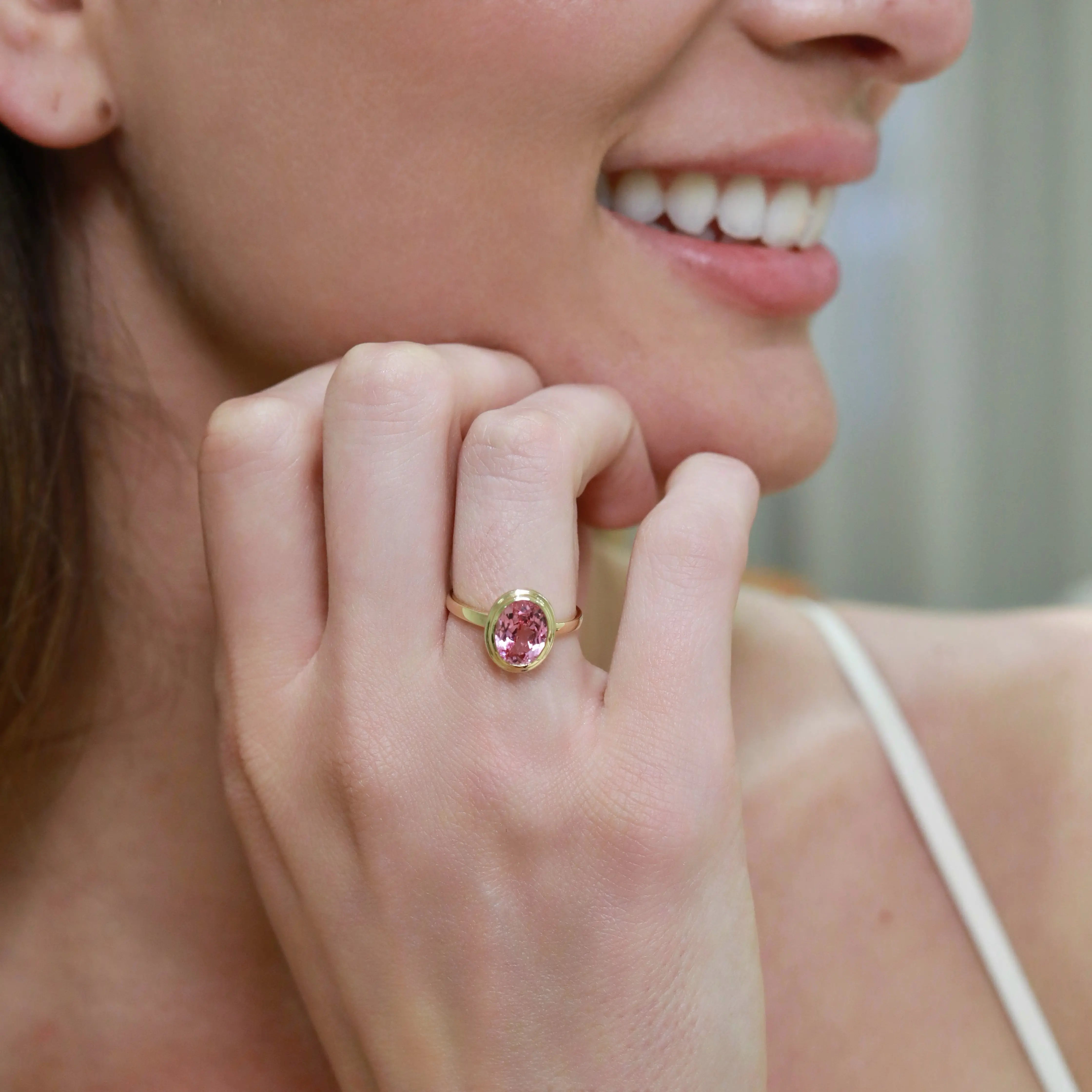 Kai 14k Gold Bella North-South 2.5ctw Lab Grown Pink Sapphire Ring