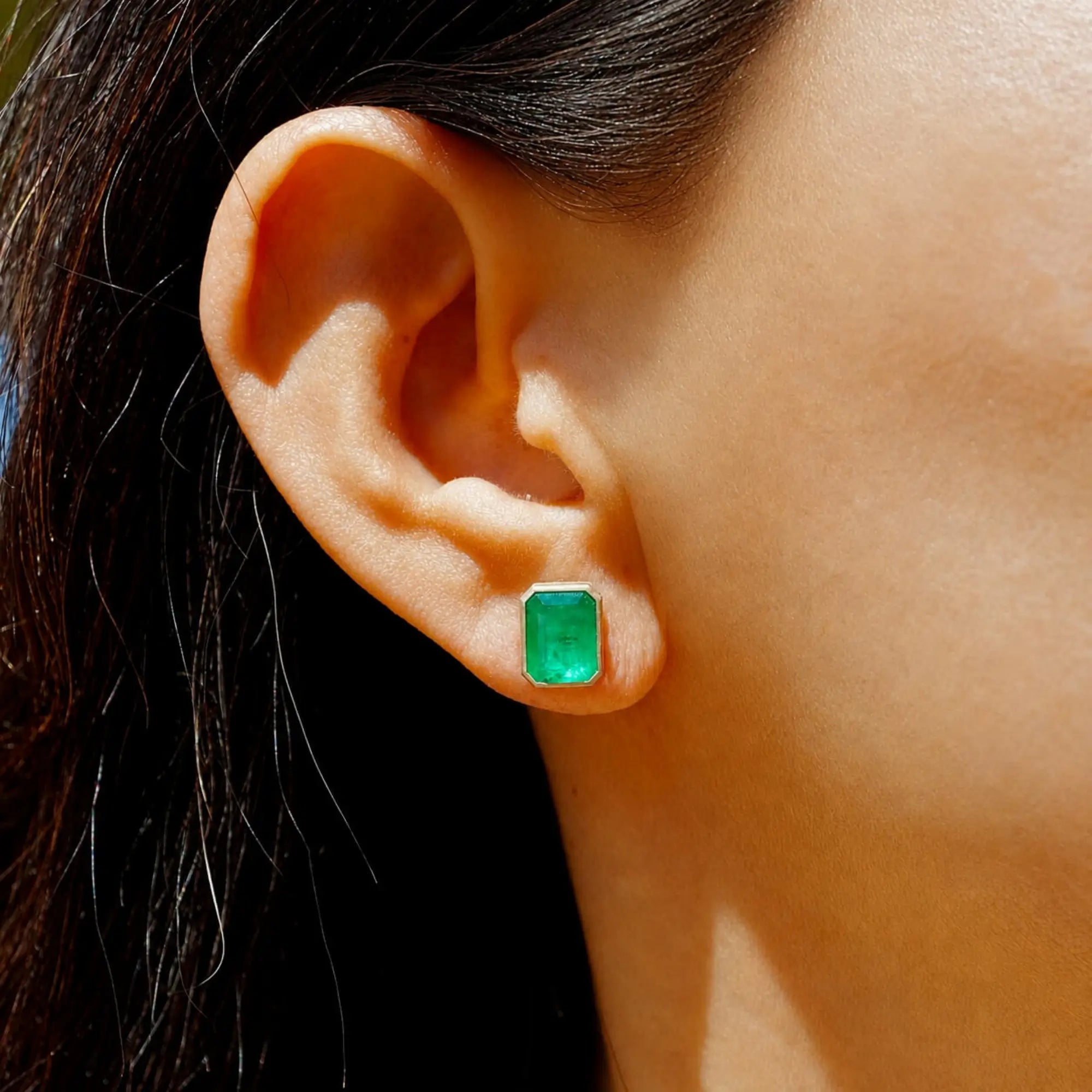 14k yellow gold Aria Arch 4.64 ctw Guild Certified Emerald Stud Earrings (One-of-a-Kind)