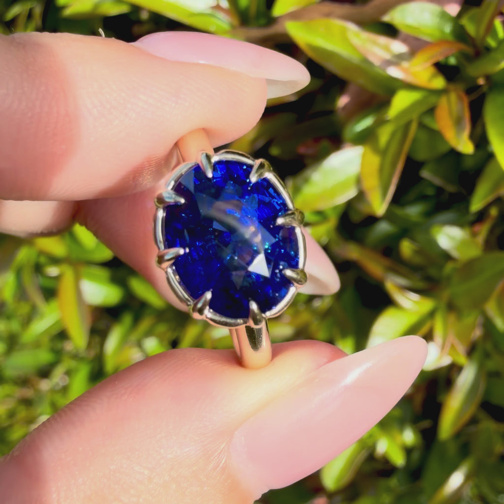 kai fine jewelry 14k yellow gold Aurea 4.15 ct AIGS Certified Natural Royal Blue Sapphire East-West Ring (One-of-a-Kind)
