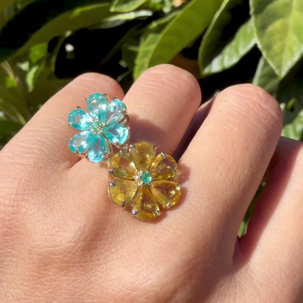 kai fine jewelry Flora 6.56 ctw Natural Yellow Sapphire, Apatite & Emerald Double Blossom Ring (One-of-a-Kind)