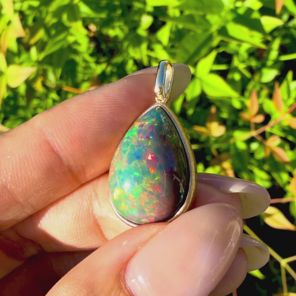 14k yellow gold Vivid Glance 9.37 ctw Natural Black Opal Diamond Lock Paperclip Chain Necklace (One-of-a-Kind)
